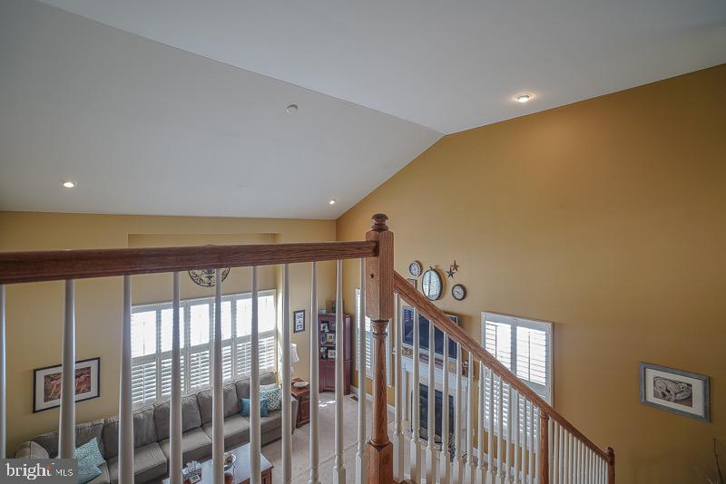 BELMONT RIDGE - Residential