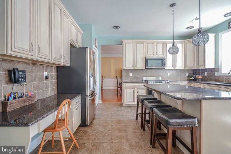 BELMONT RIDGE - Residential