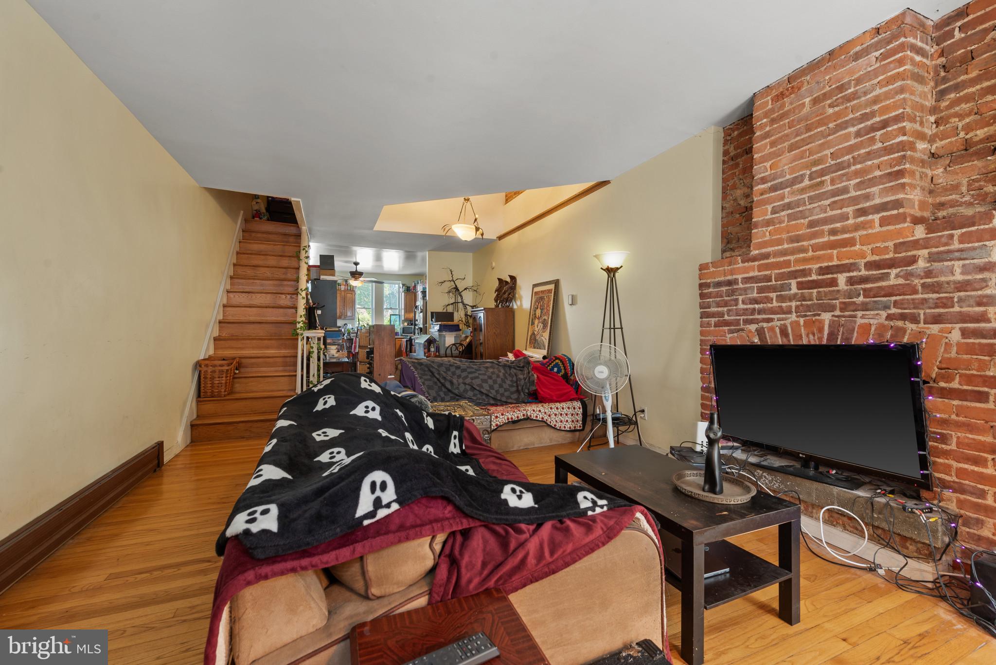 508 W 27TH STREET W
