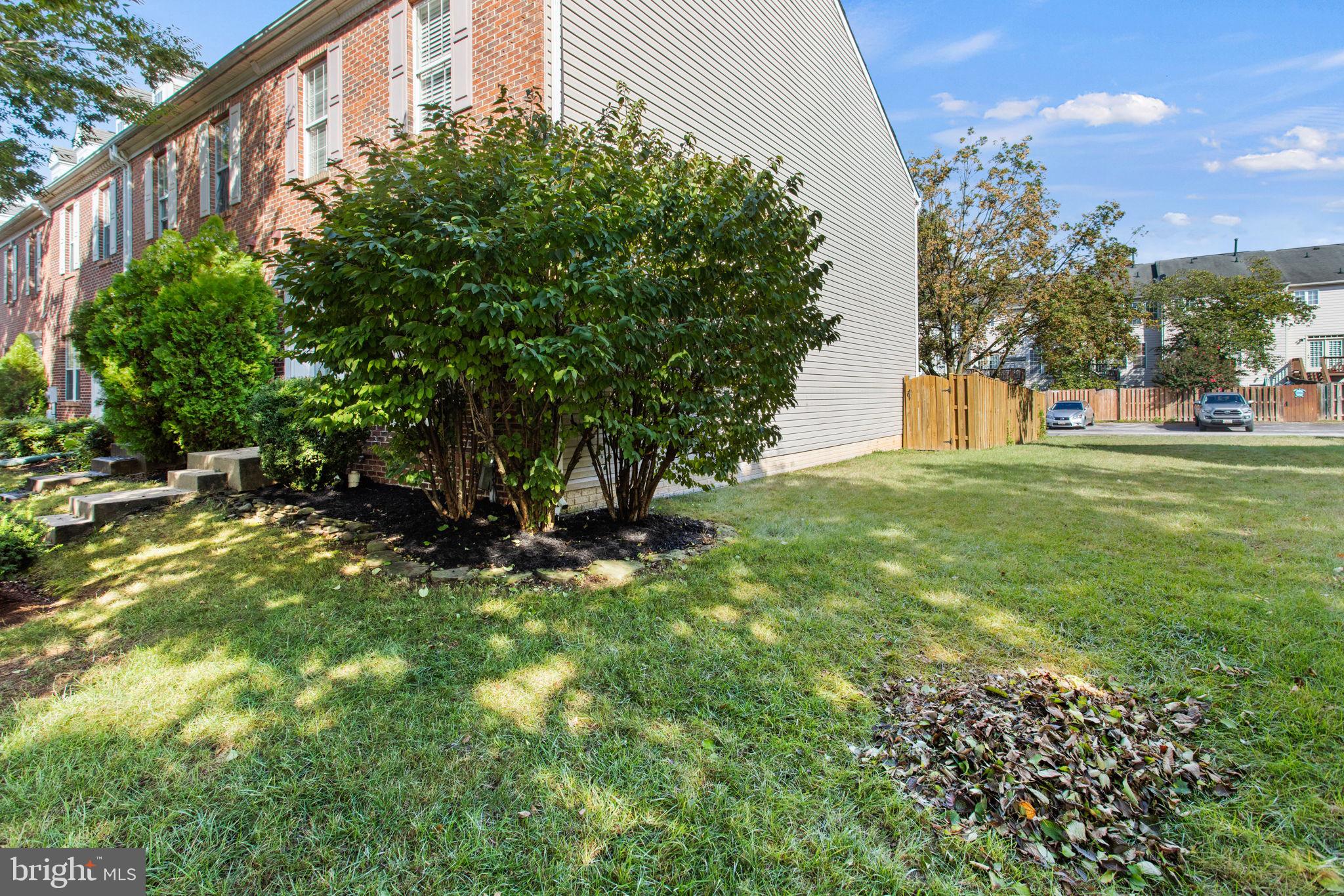 DEARBOUGHT - Residential