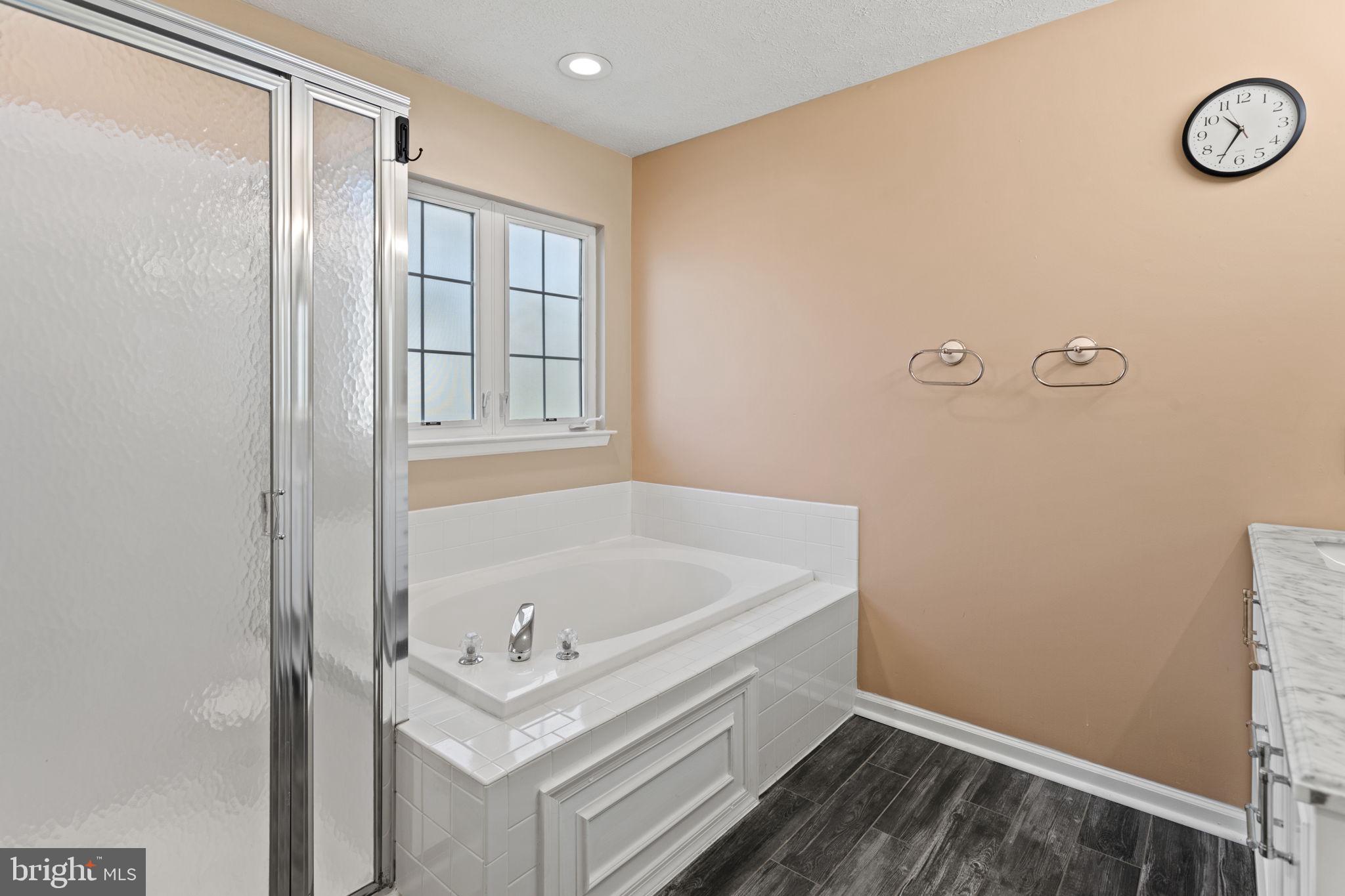 DEARBOUGHT - Residential