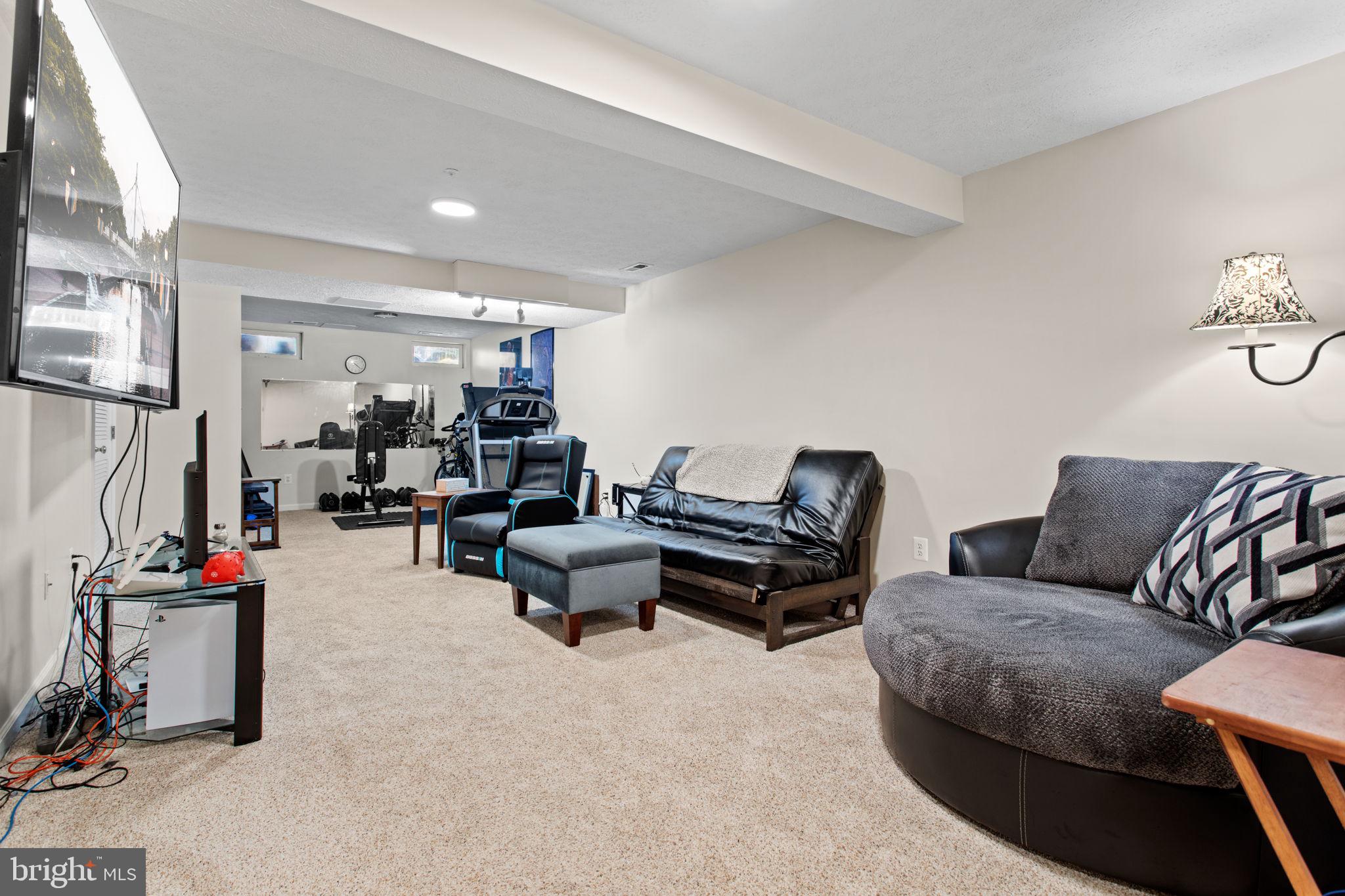 DEARBOUGHT - Residential