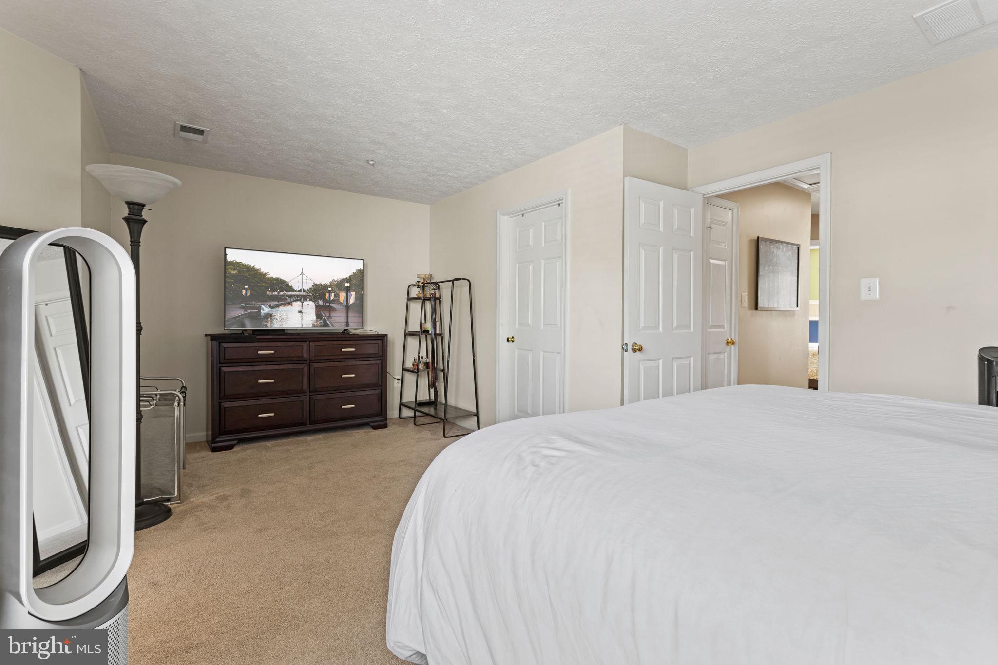 DEARBOUGHT - Residential