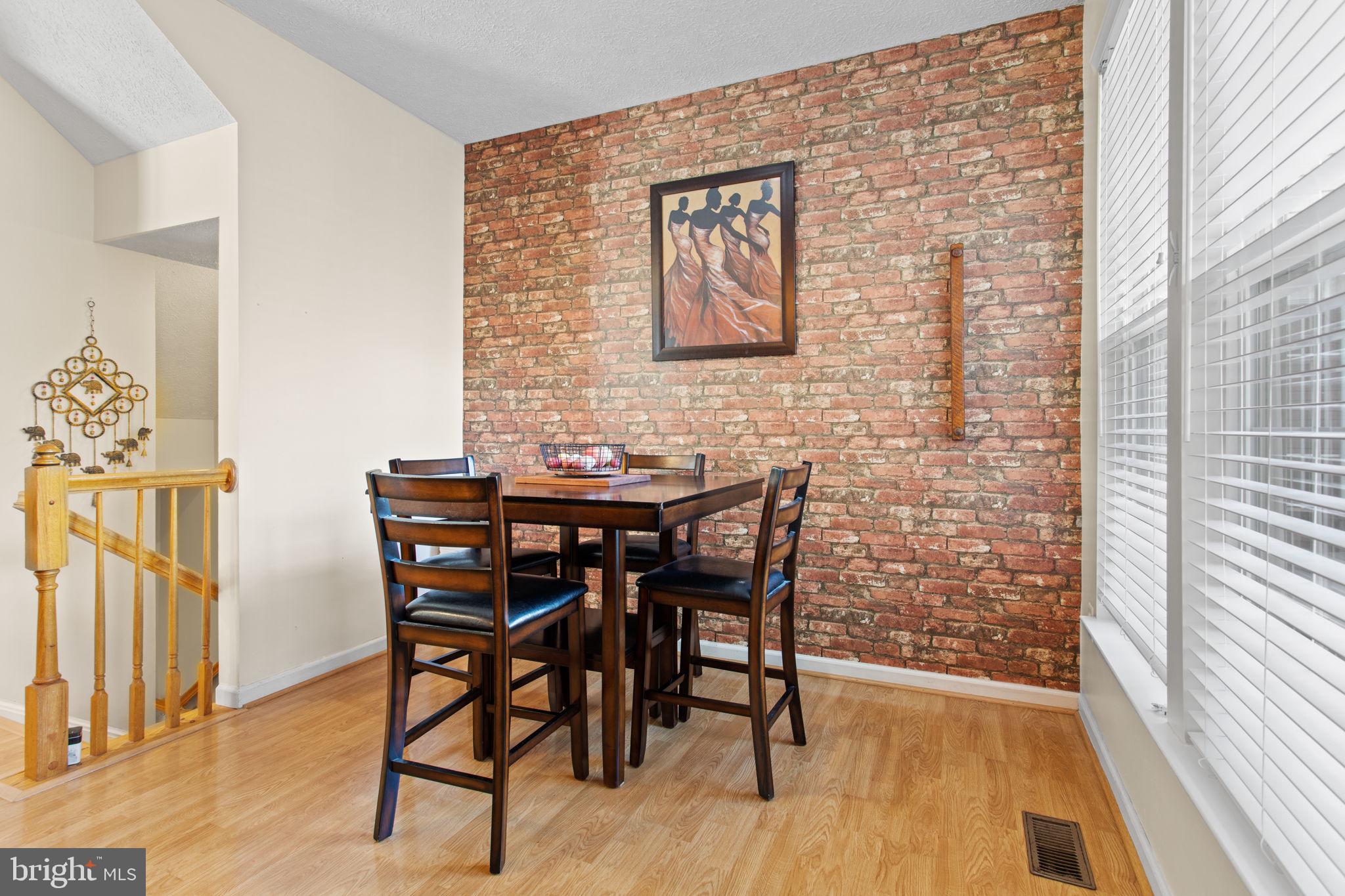 DEARBOUGHT - Residential