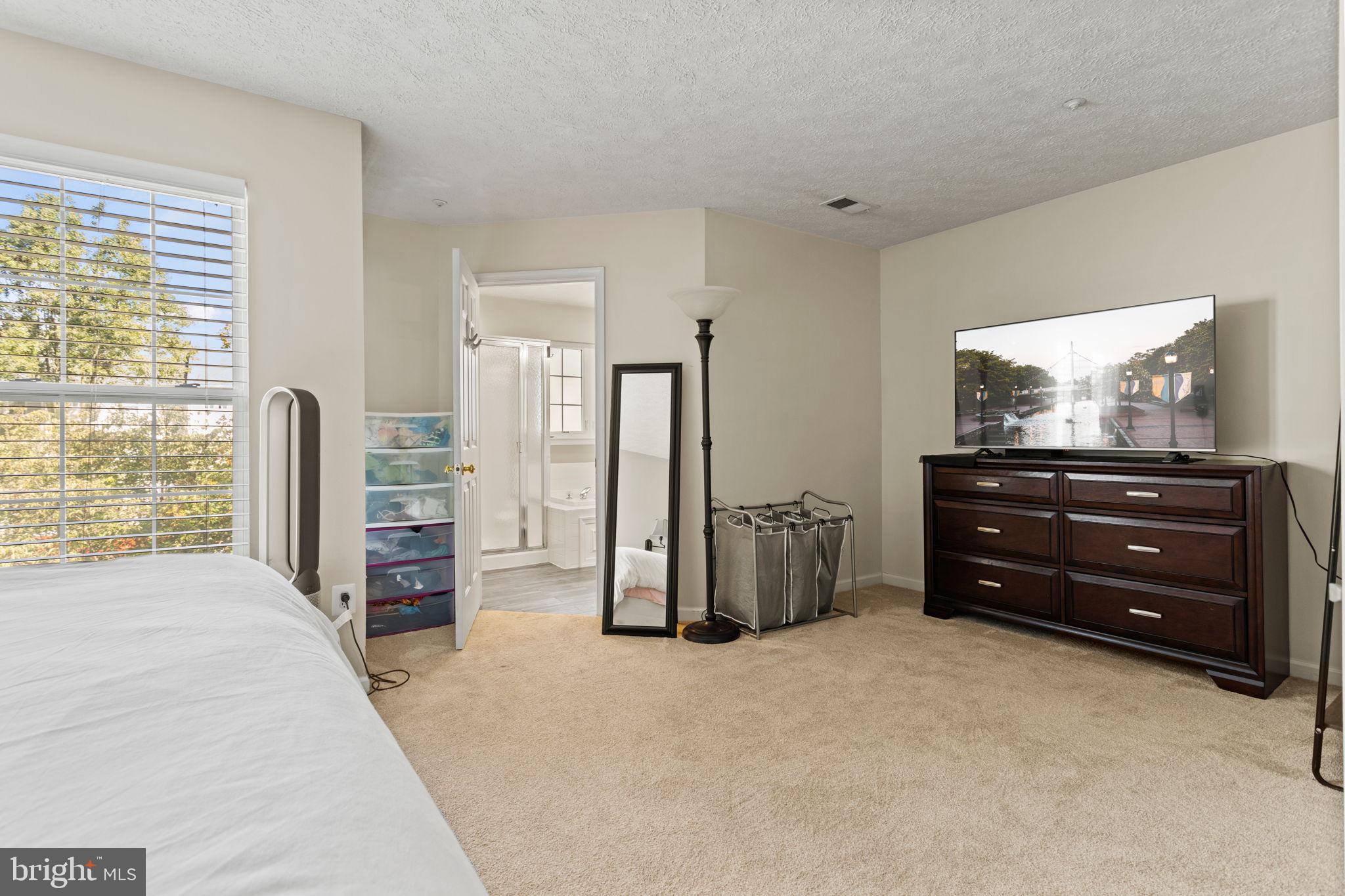 DEARBOUGHT - Residential