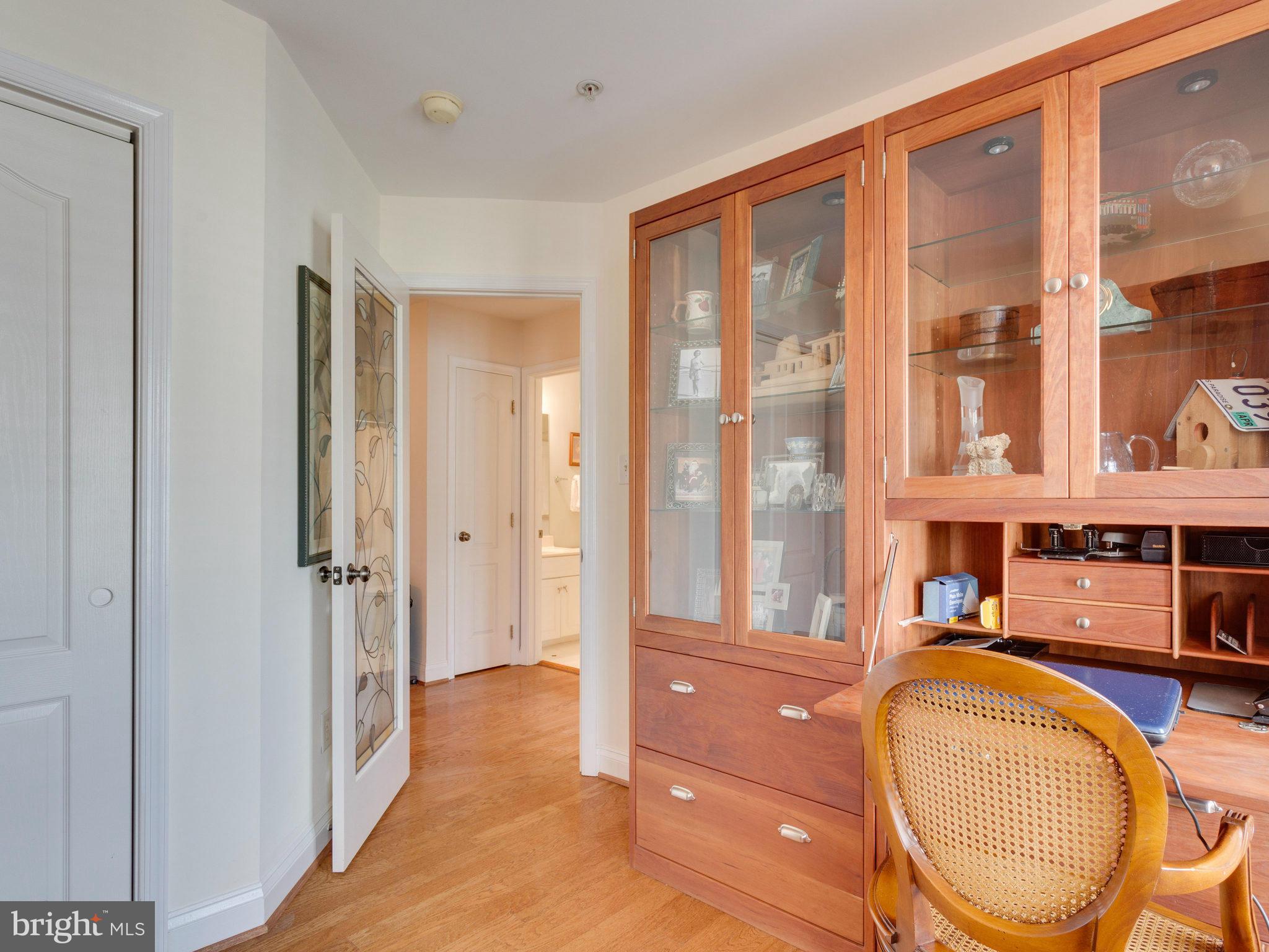 TOWNES AT CAMERON PARKE - Residential