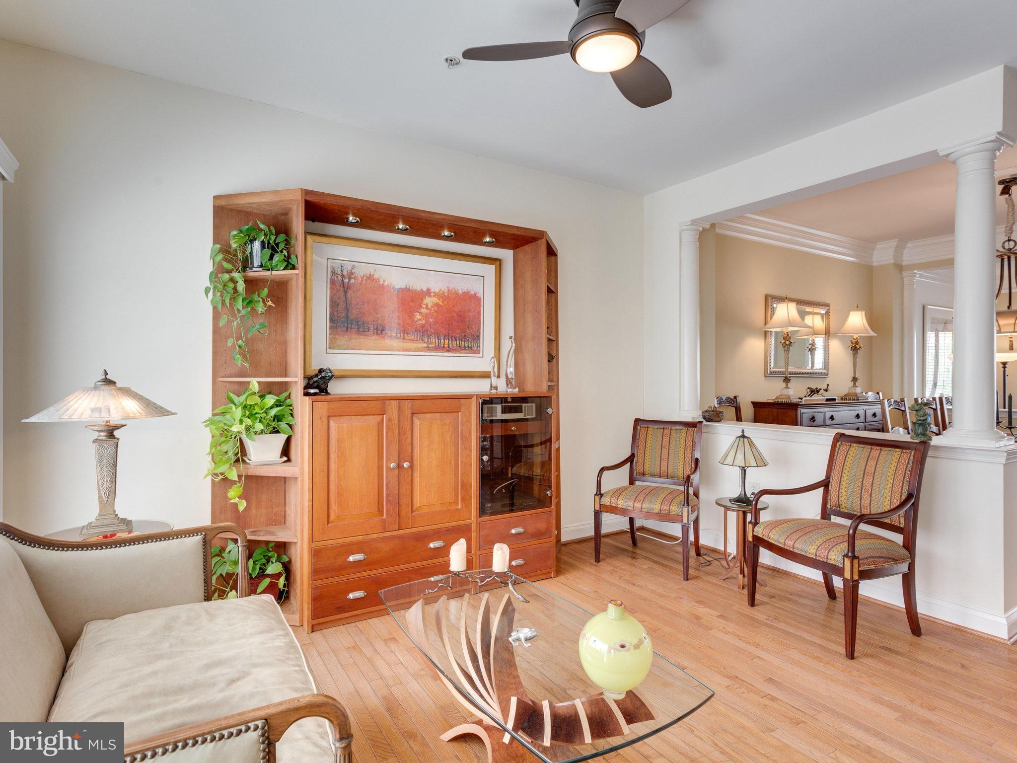 TOWNES AT CAMERON PARKE - Residential