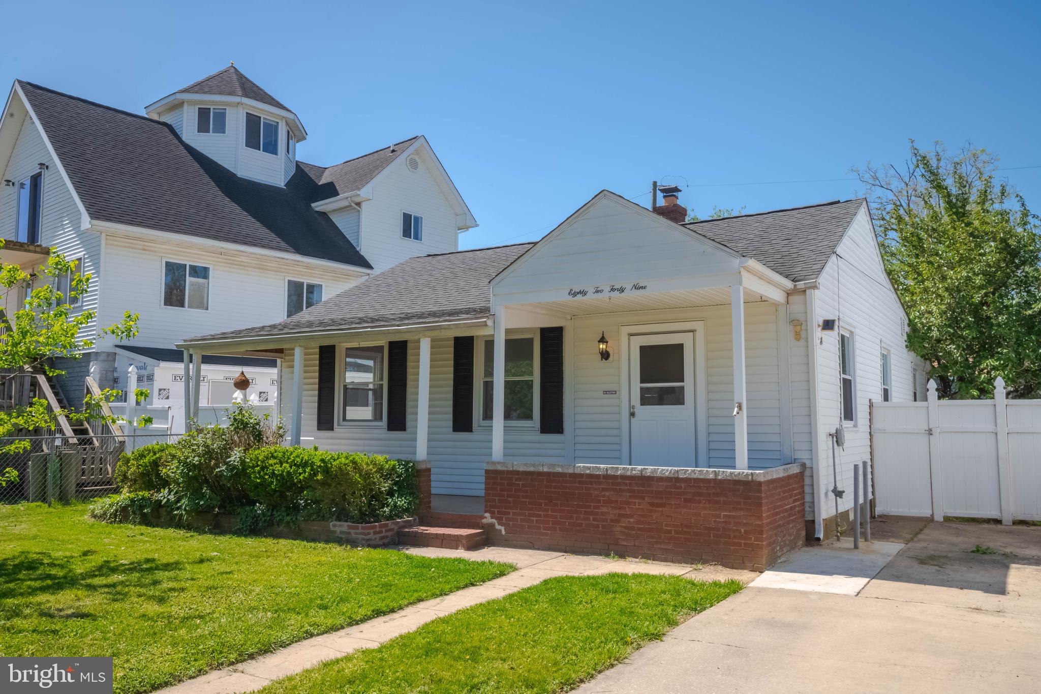 WATERSEDGE - Residential