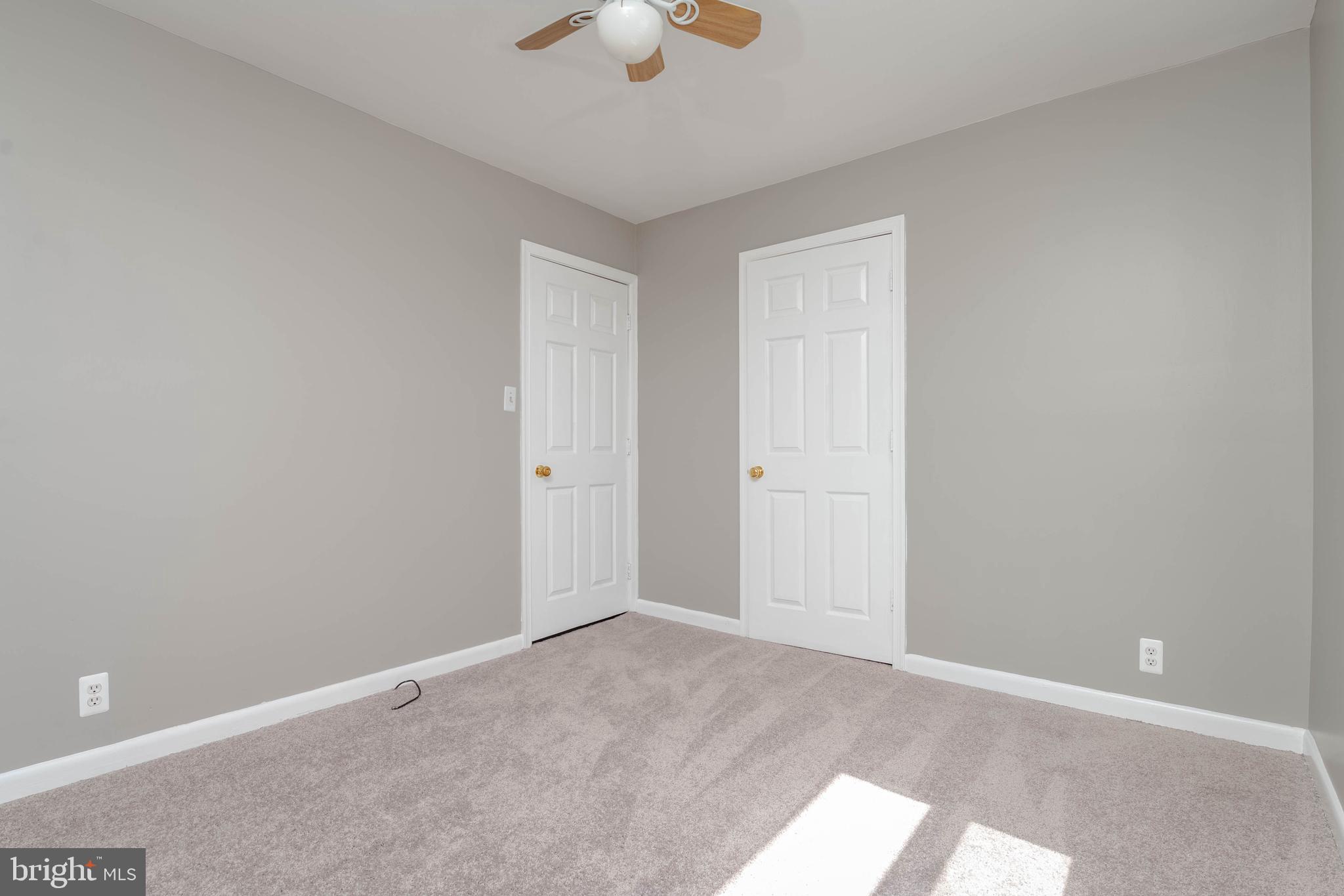 WATERSEDGE - Residential