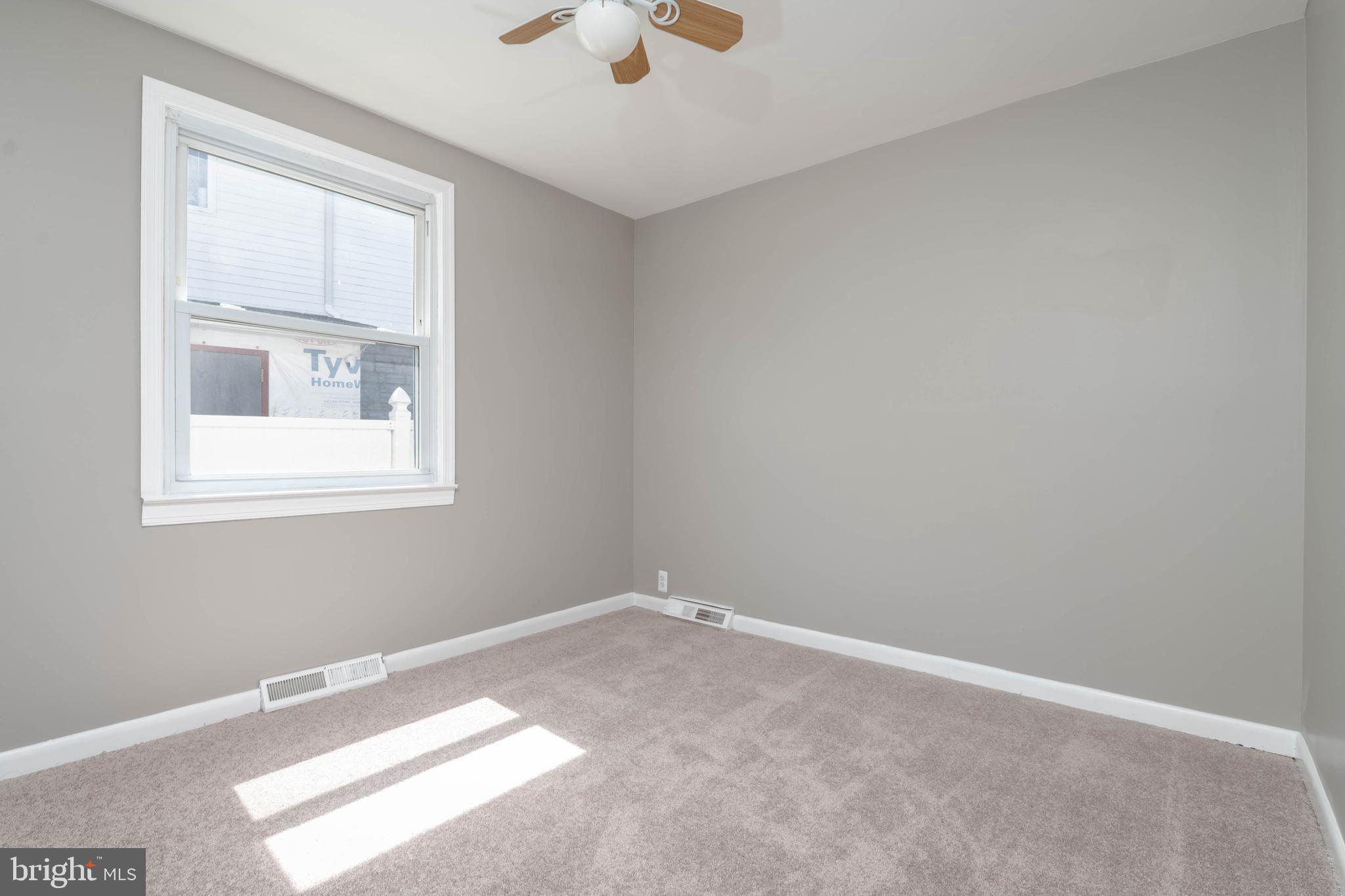 WATERSEDGE - Residential