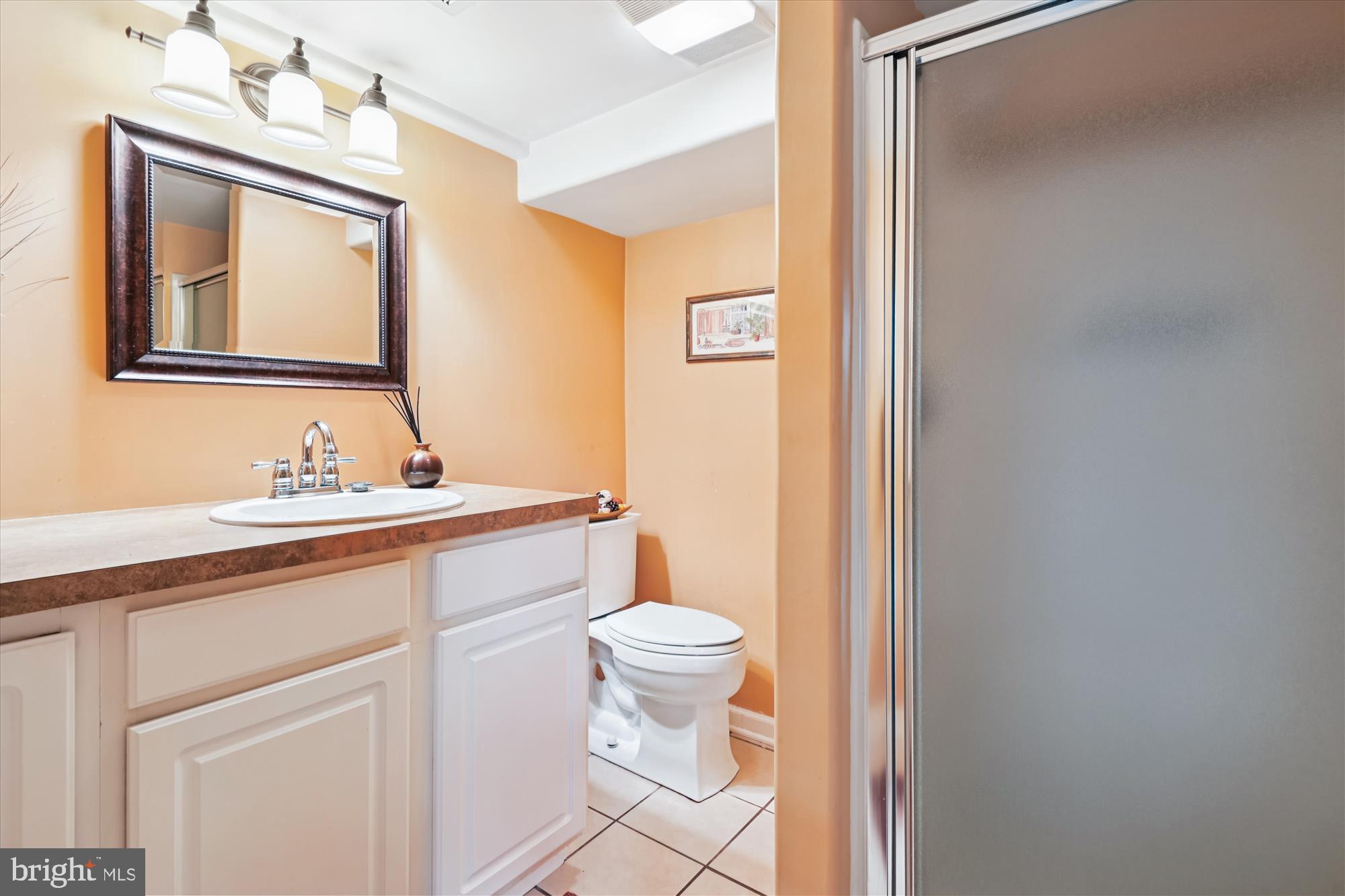 ANNAPOLIS ROADS - Residential