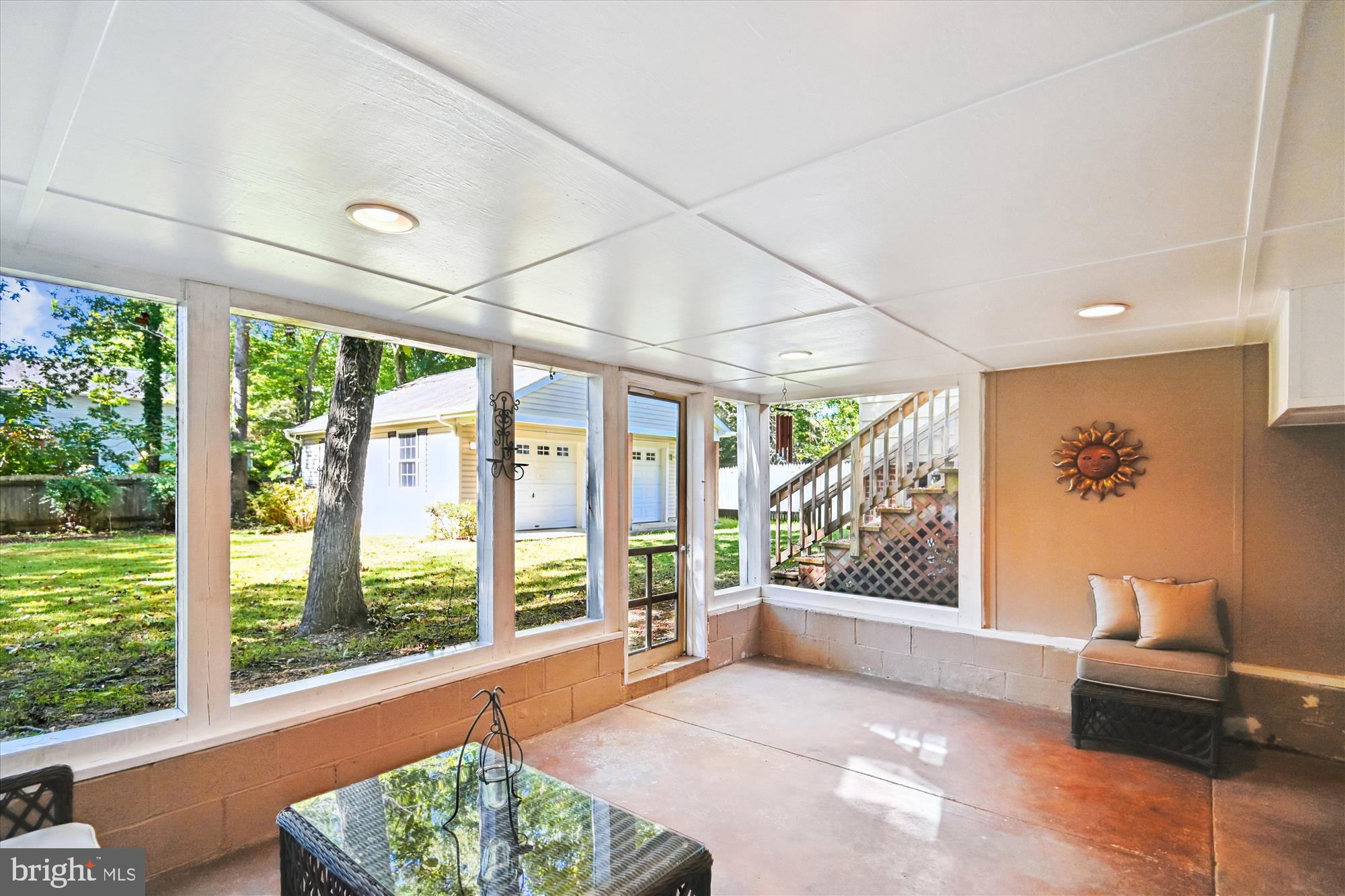 ANNAPOLIS ROADS - Residential