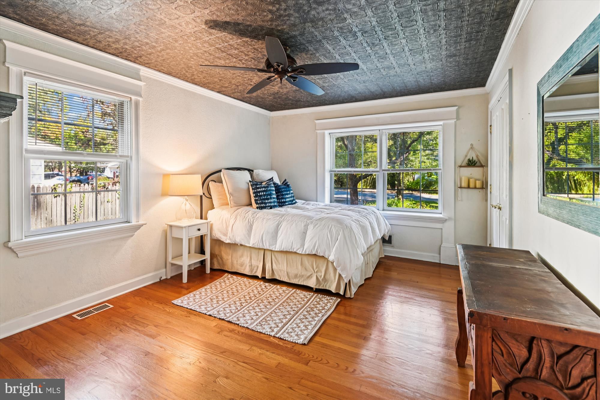 ANNAPOLIS ROADS - Residential