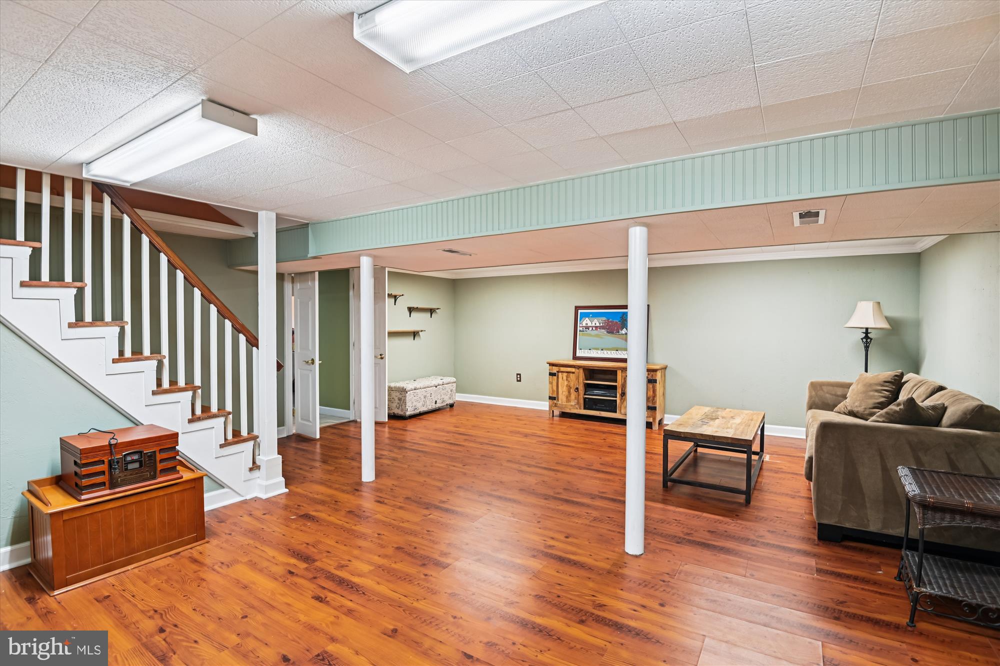 ANNAPOLIS ROADS - Residential