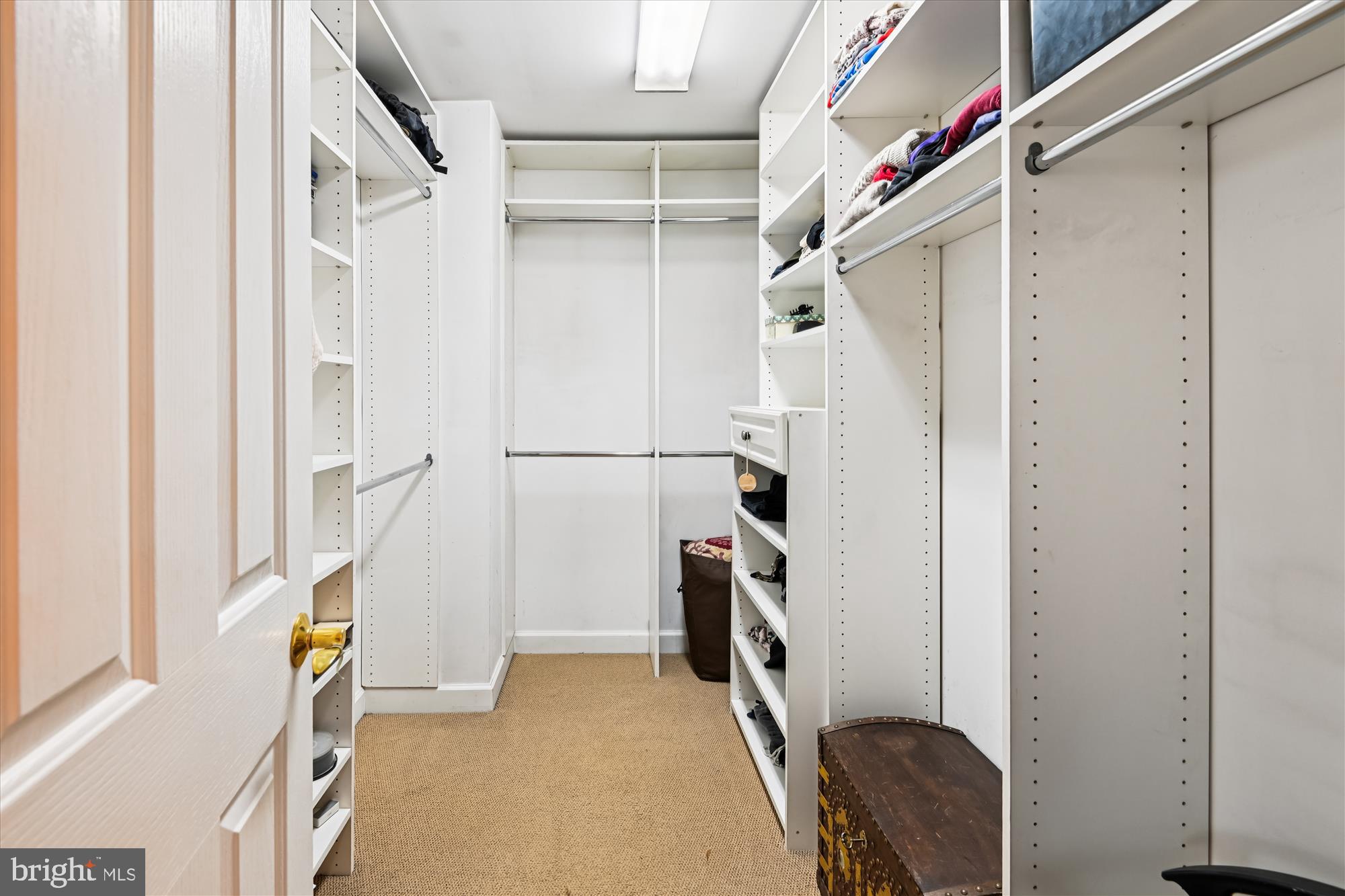 ANNAPOLIS ROADS - Residential