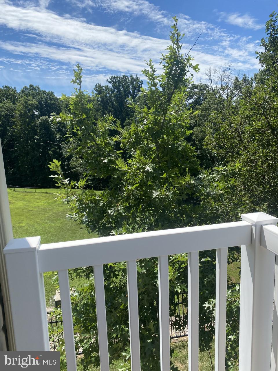 RED RUN VILLA - Residential