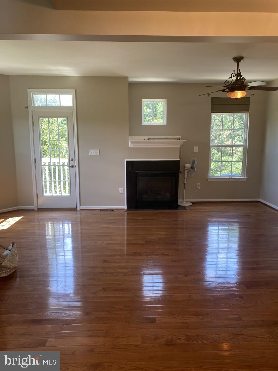 RED RUN VILLA - Residential