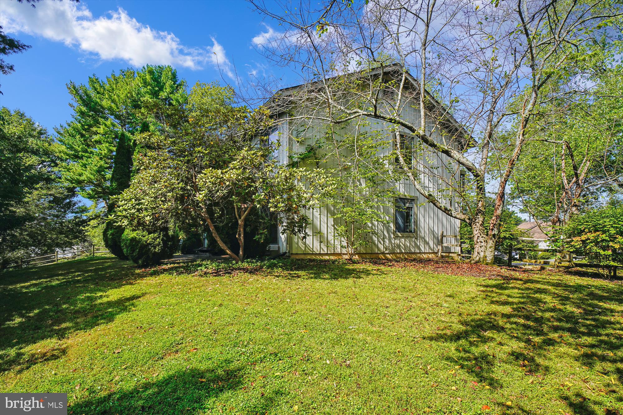 THE POINTS - Residential