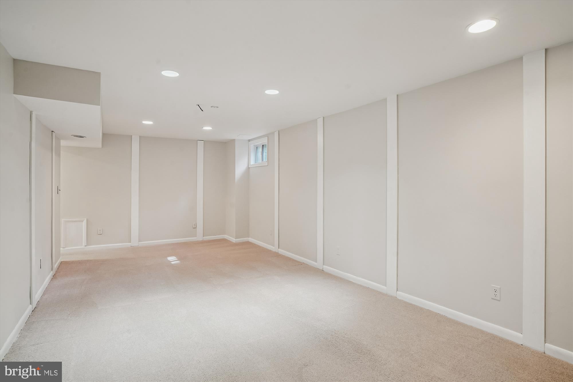 THE POINTS - Residential