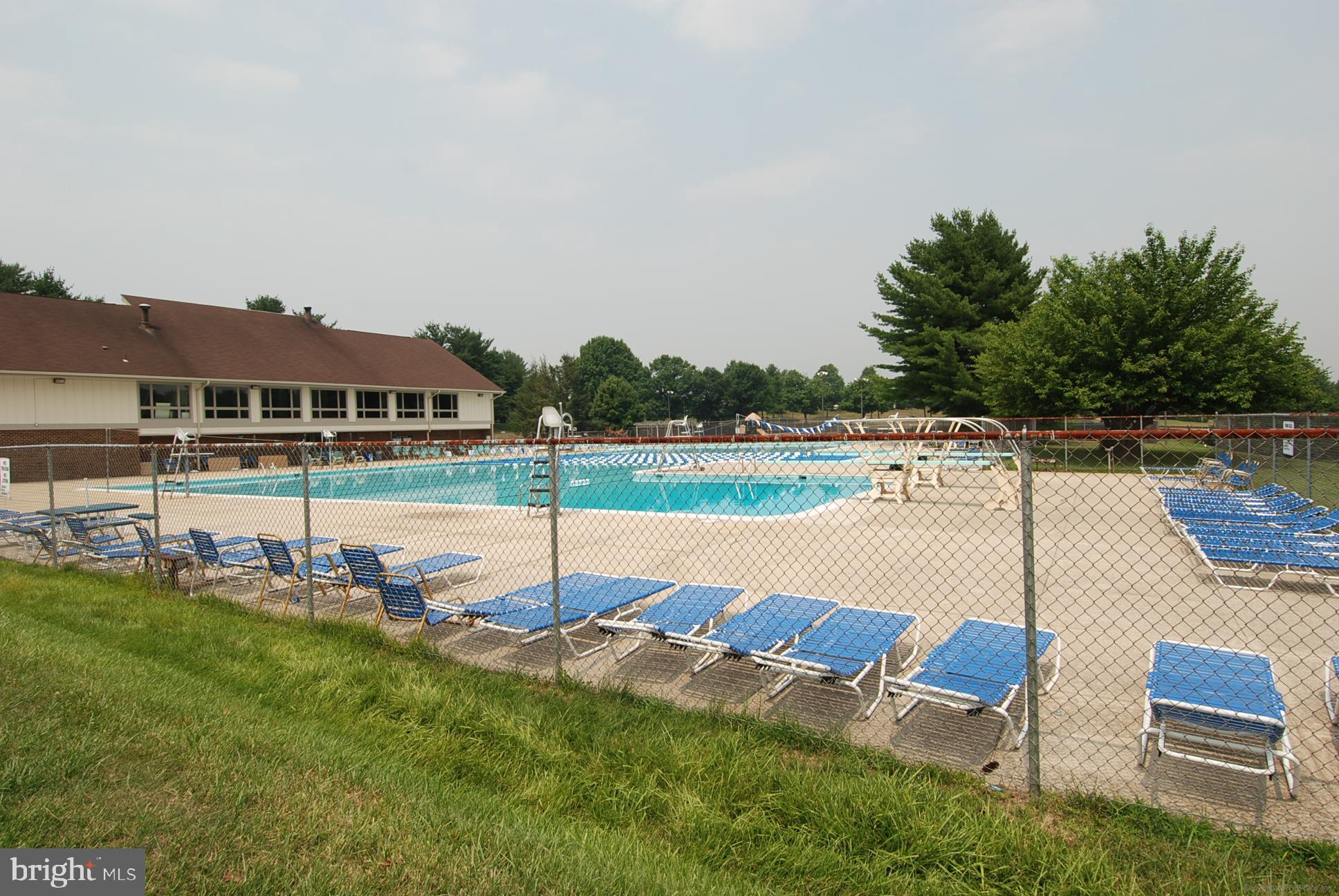 THE POINTS - Residential