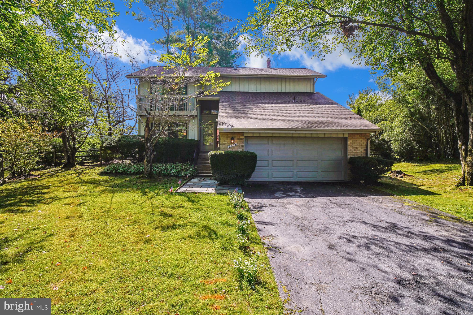 THE POINTS - Residential