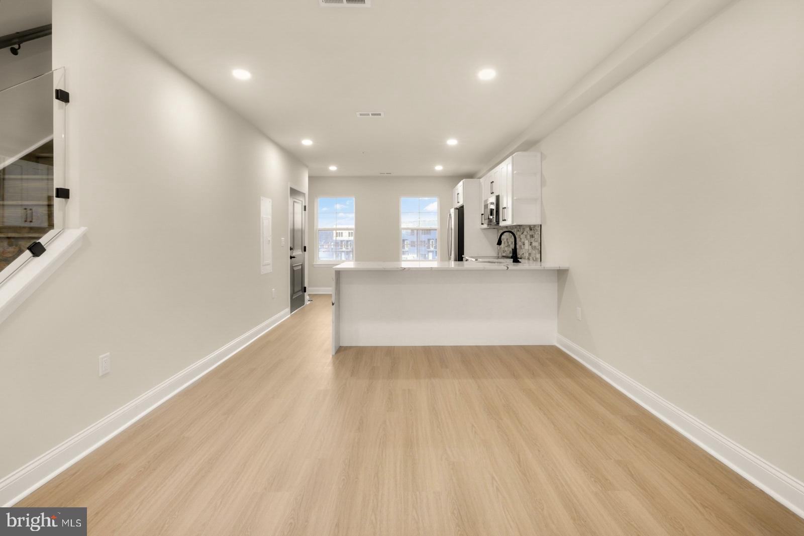 WYNNEFIELD HEIGHTS - Residential Lease