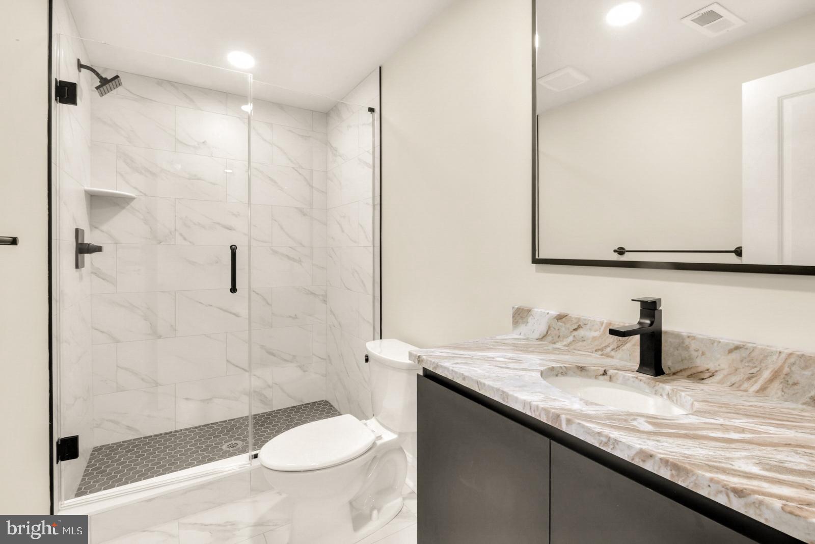 WYNNEFIELD HEIGHTS - Residential Lease