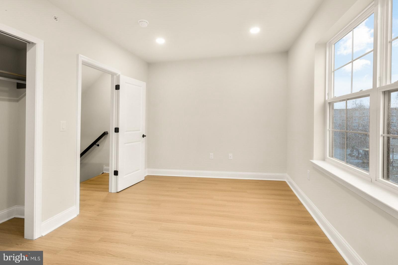 WYNNEFIELD HEIGHTS - Residential Lease