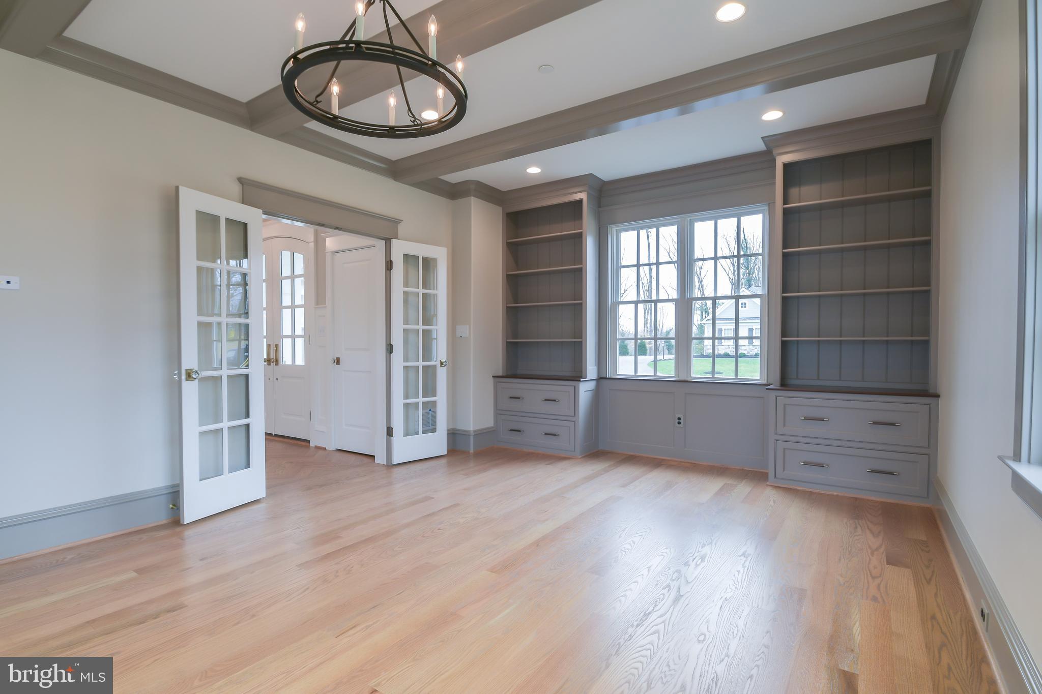 HAMPTON PARK - Residential