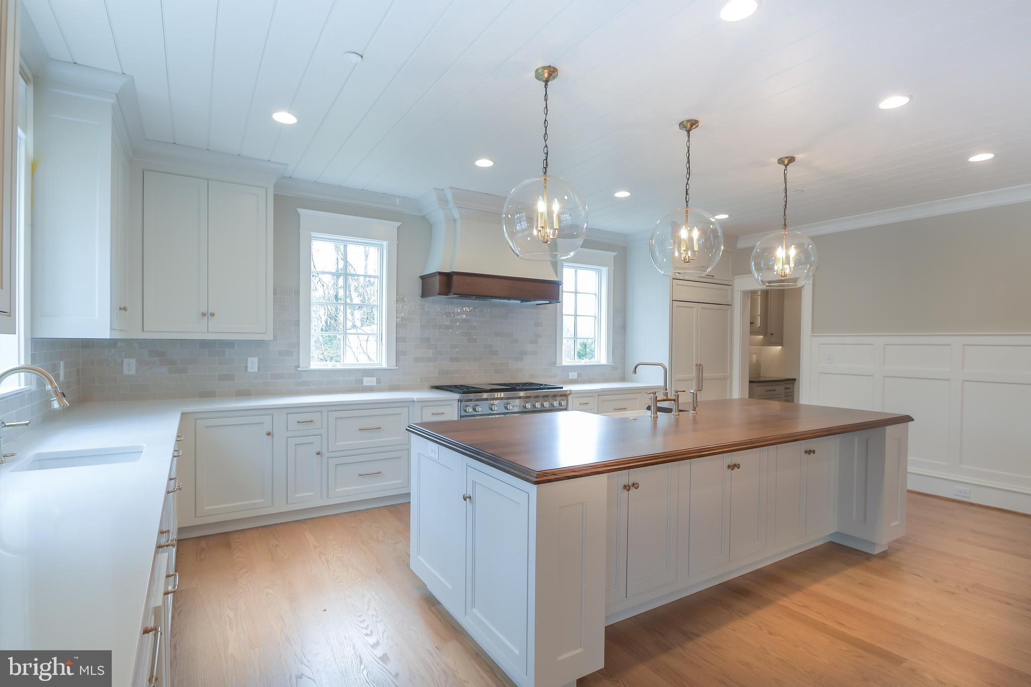 HAMPTON PARK - Residential