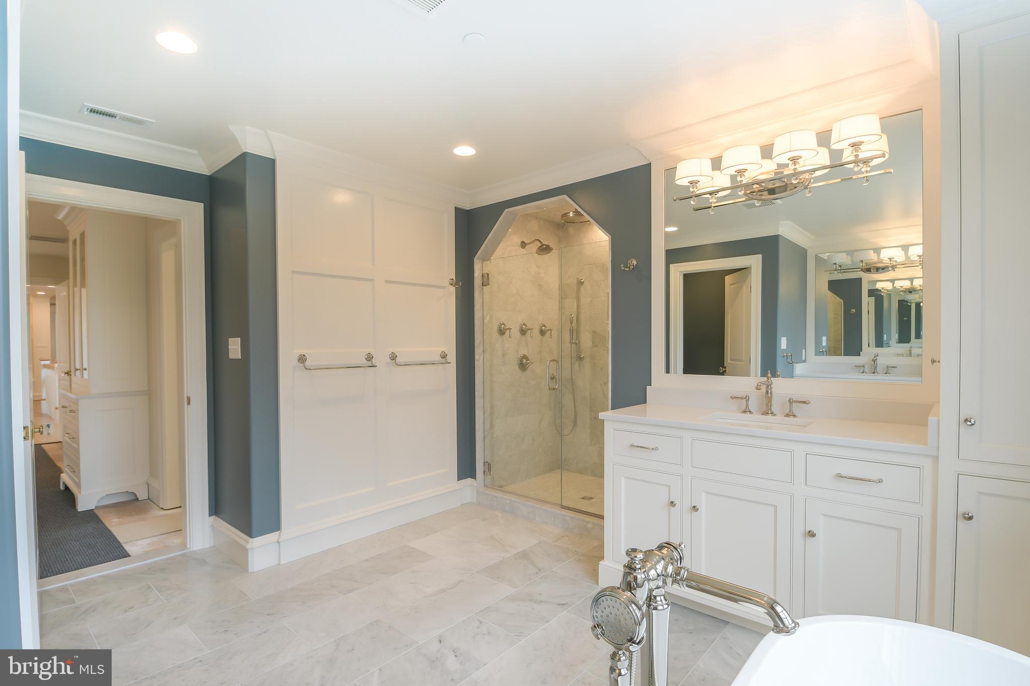 HAMPTON PARK - Residential