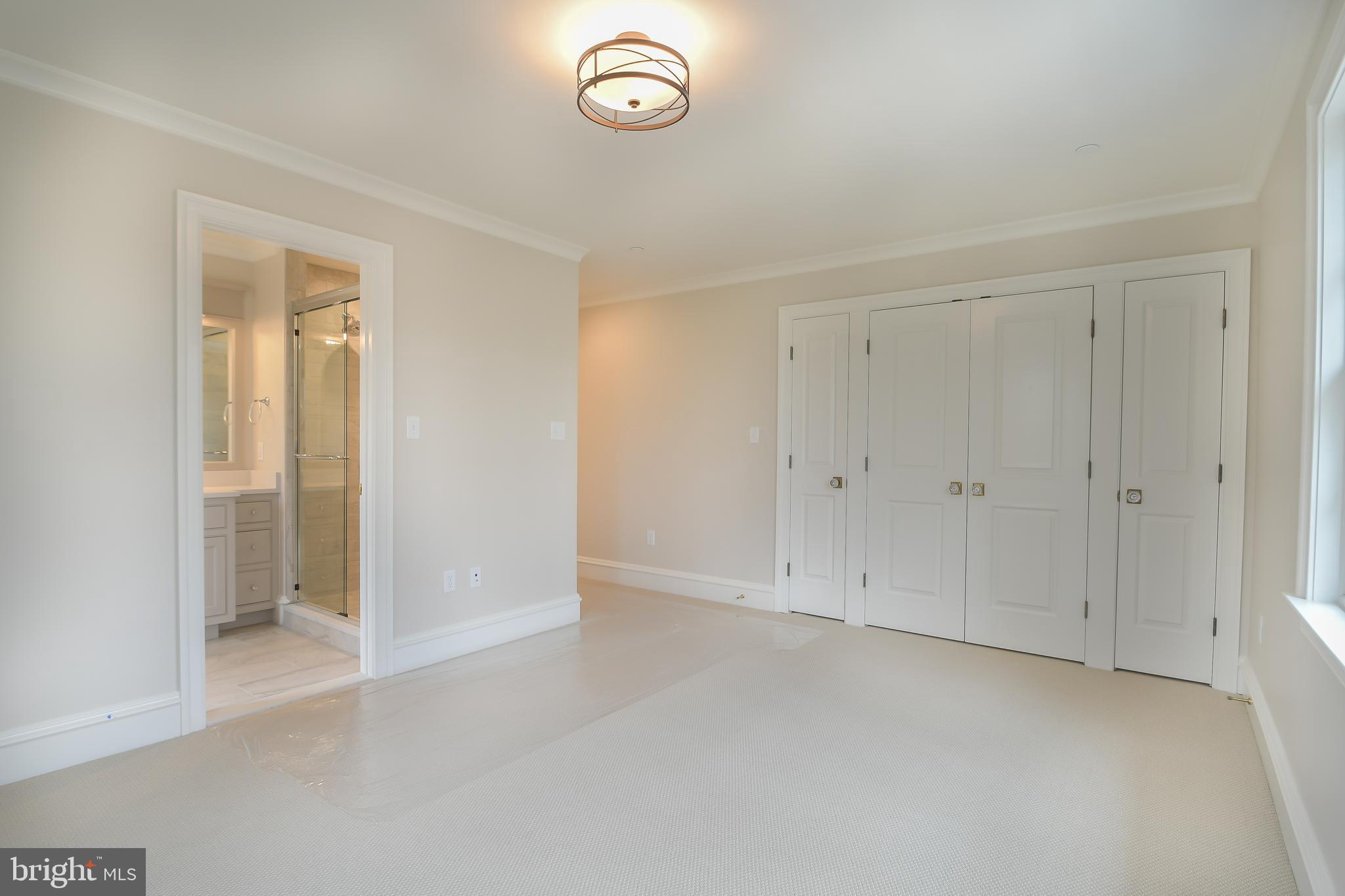 HAMPTON PARK - Residential