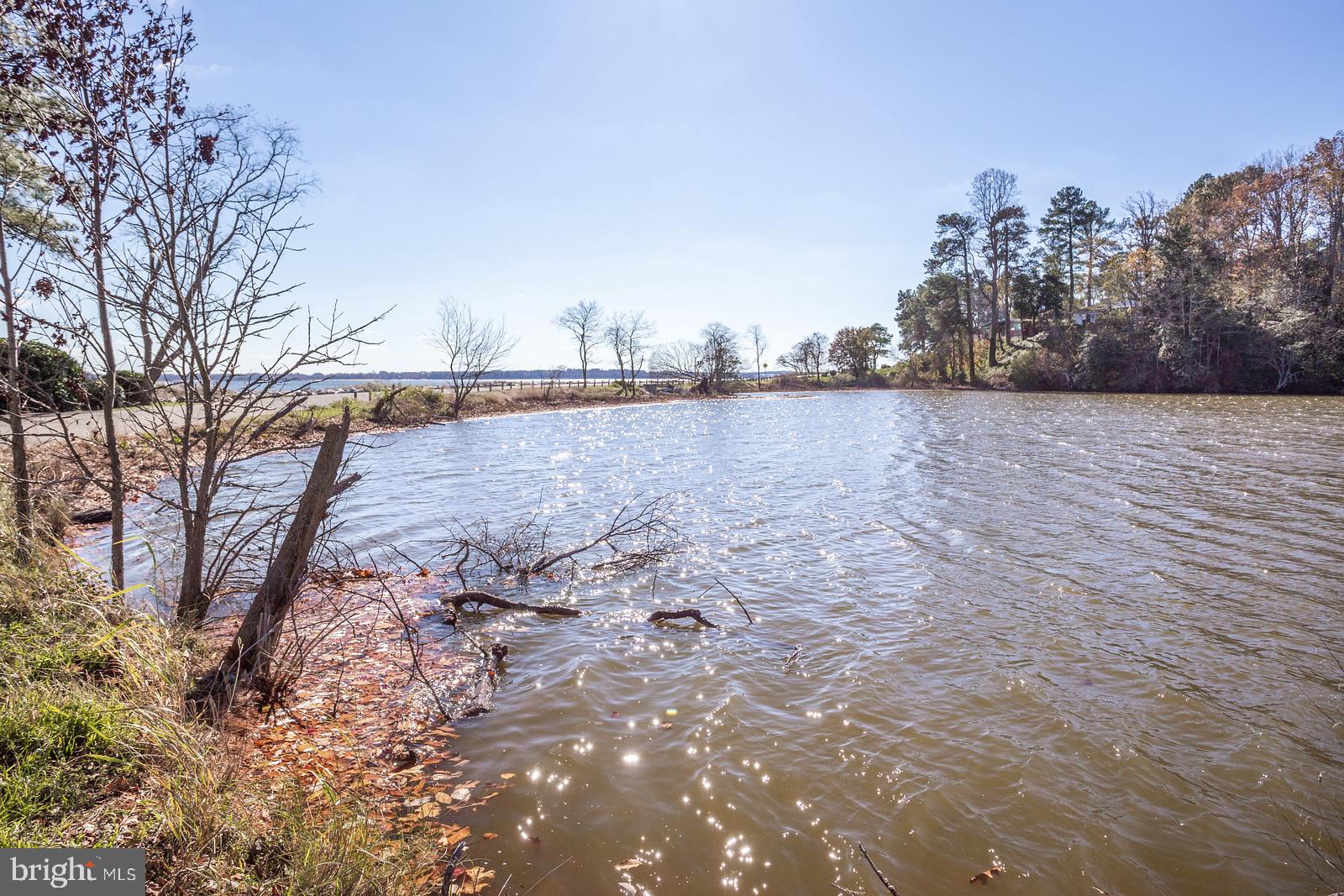 DRUM POINT - Residential