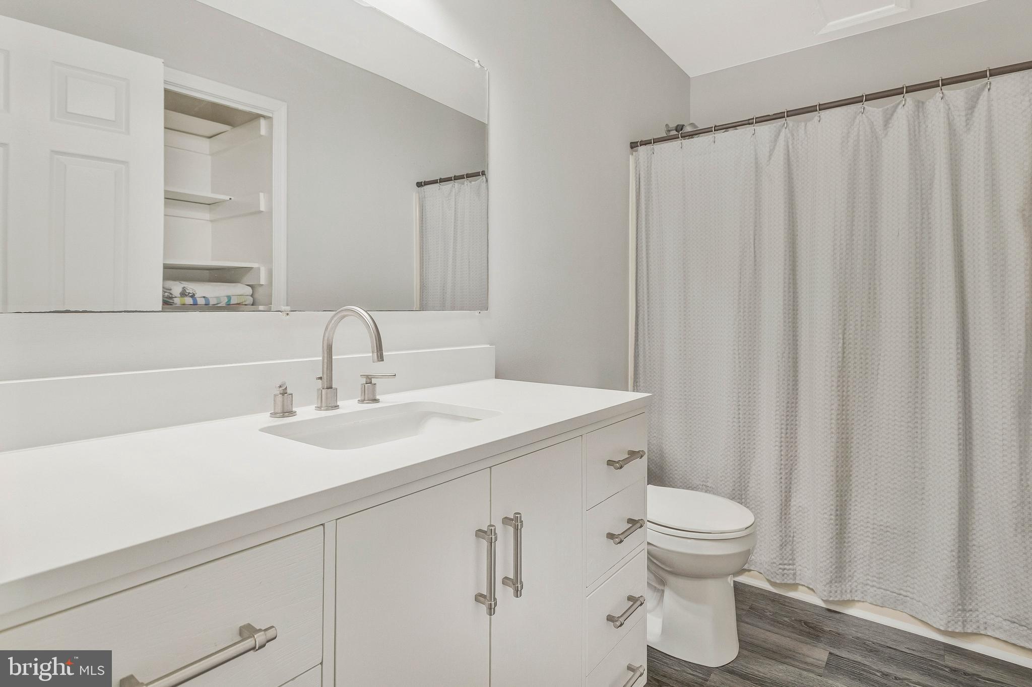 DRUM POINT - Residential