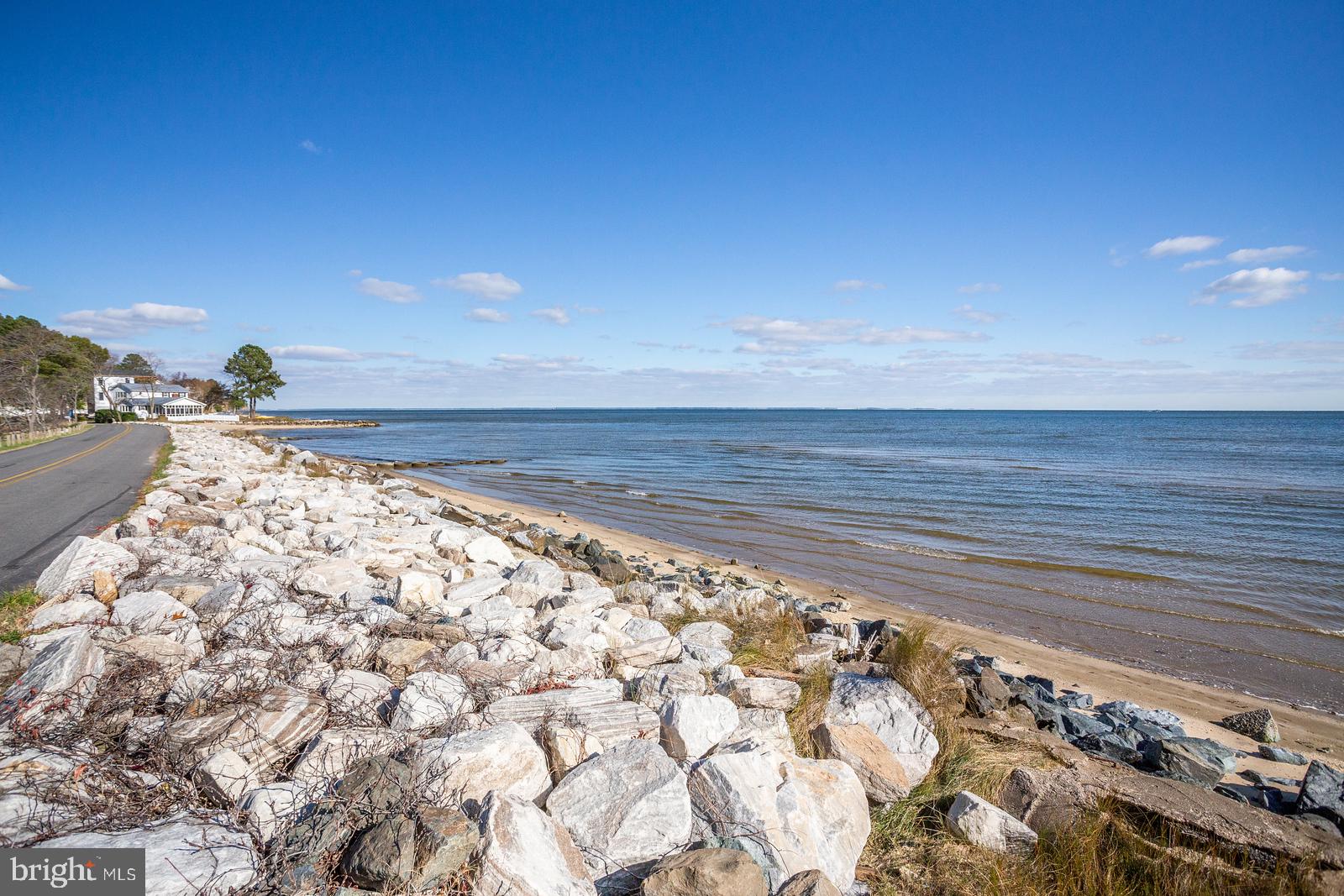 DRUM POINT - Residential