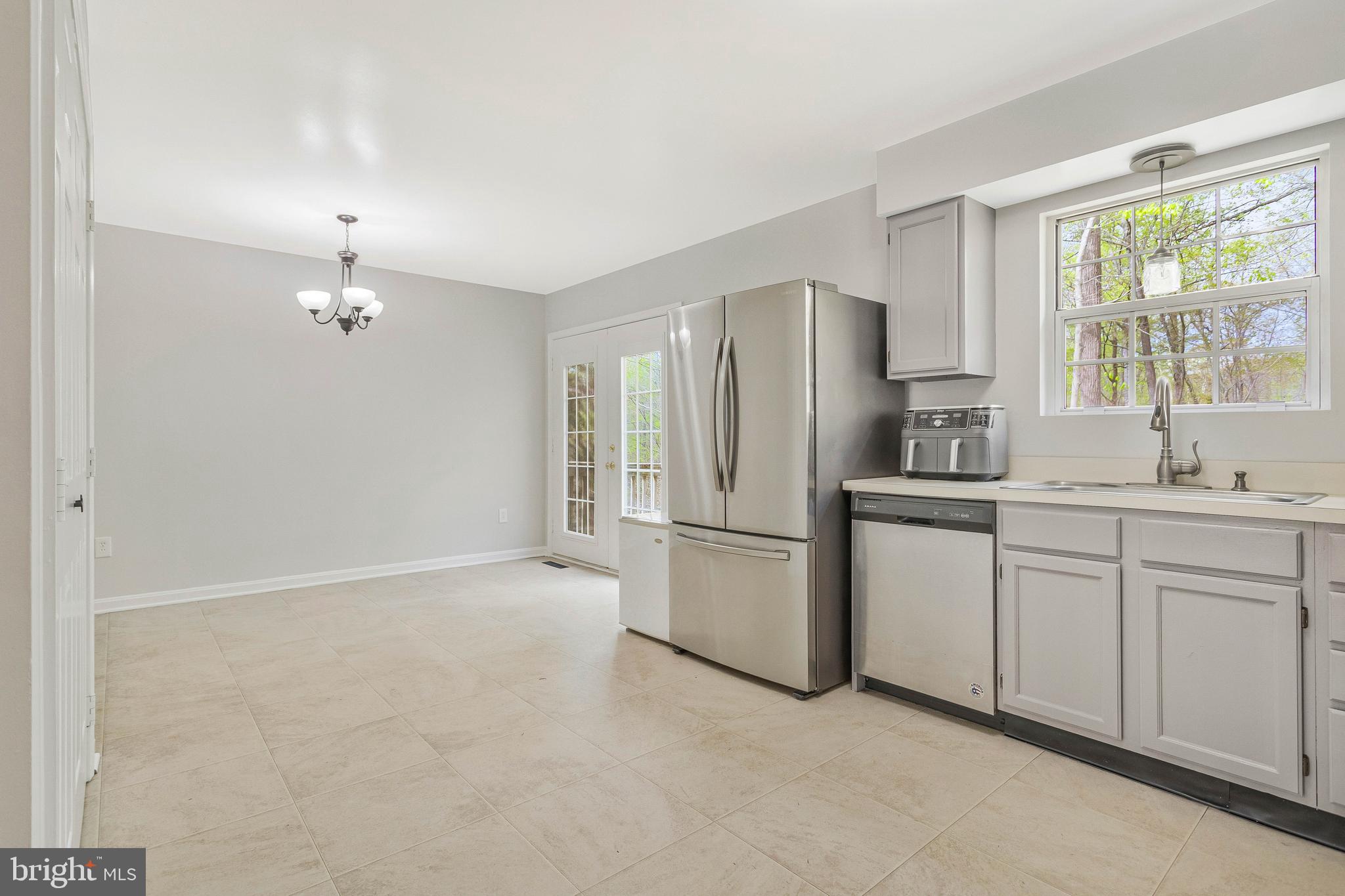 DRUM POINT - Residential