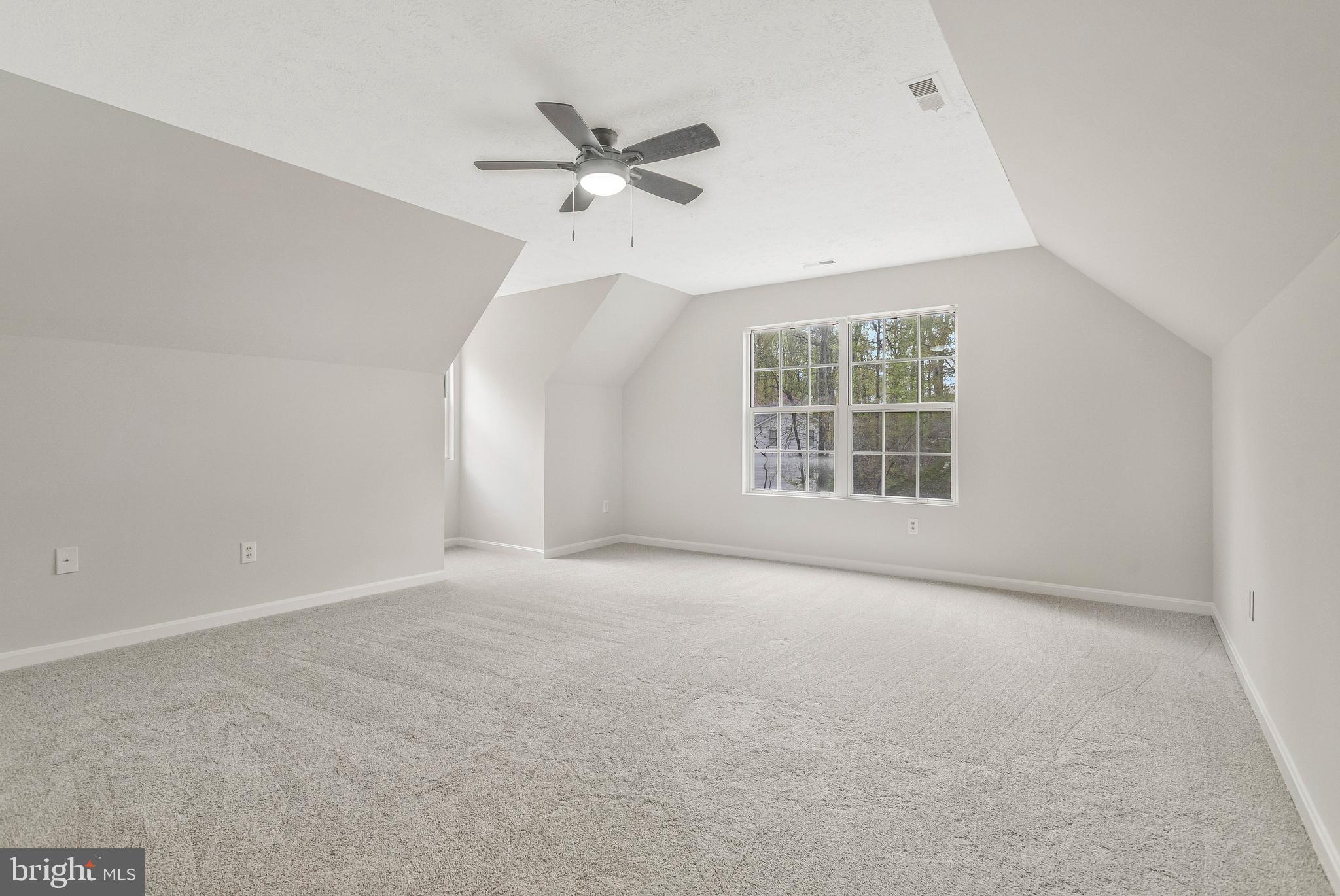 DRUM POINT - Residential