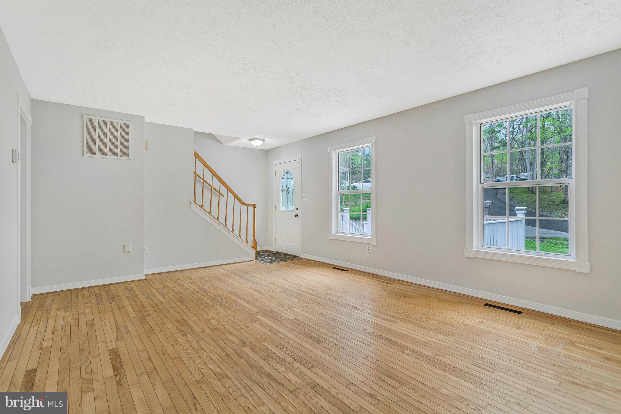 DRUM POINT - Residential