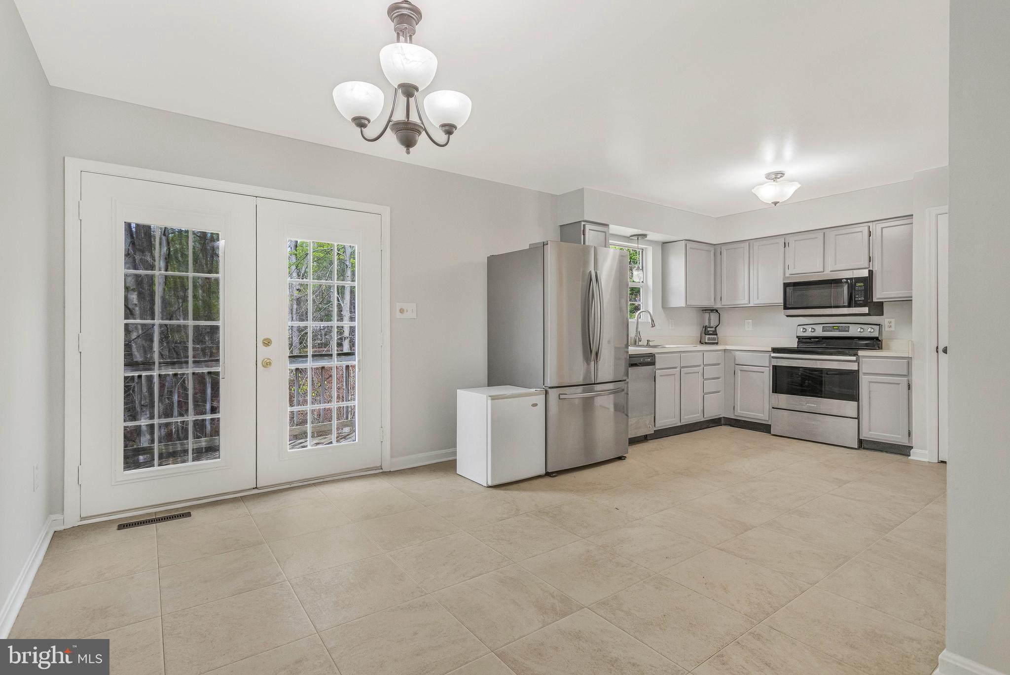 DRUM POINT - Residential