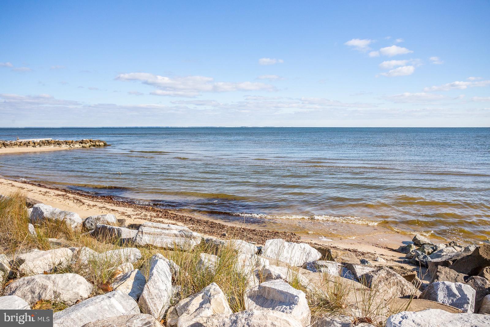 DRUM POINT - Residential