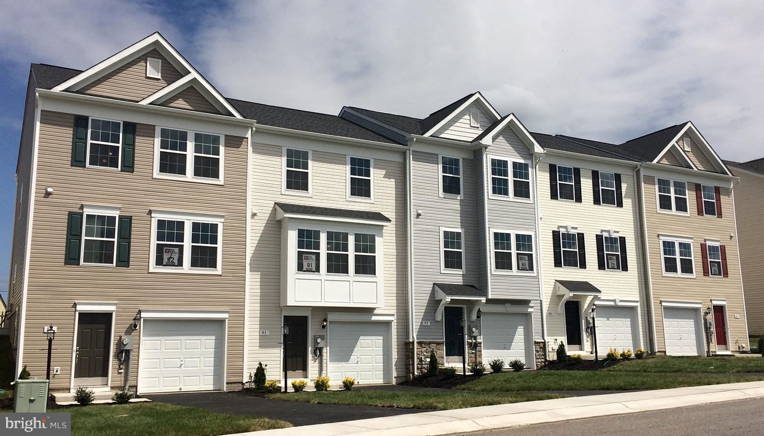 STONEBROOK VILLAGE - Residential