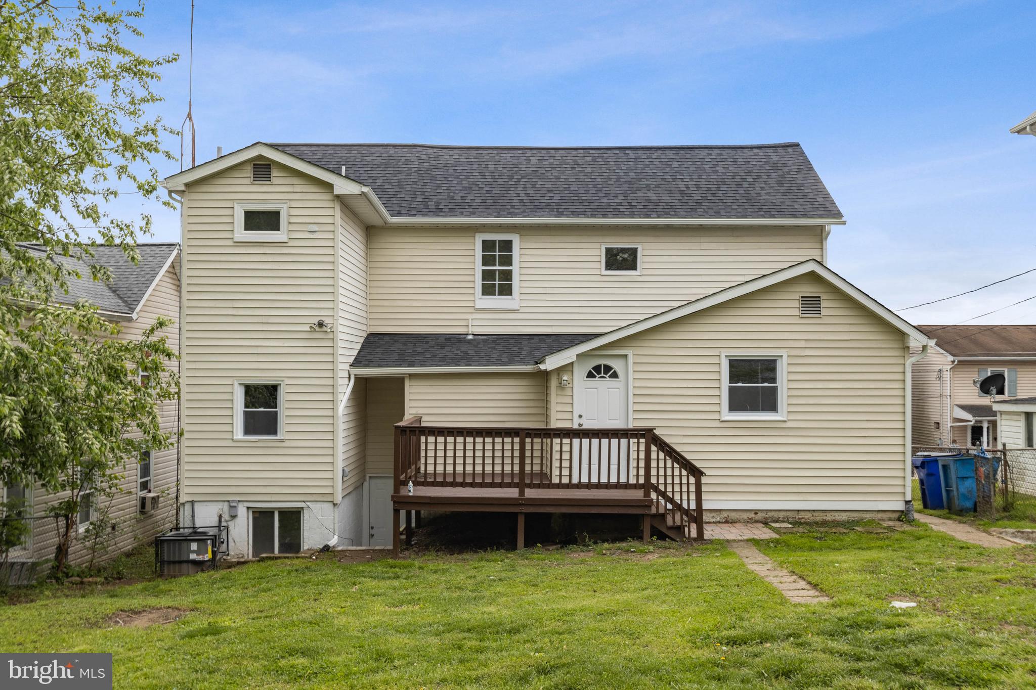 BRUNSWICK - Residential