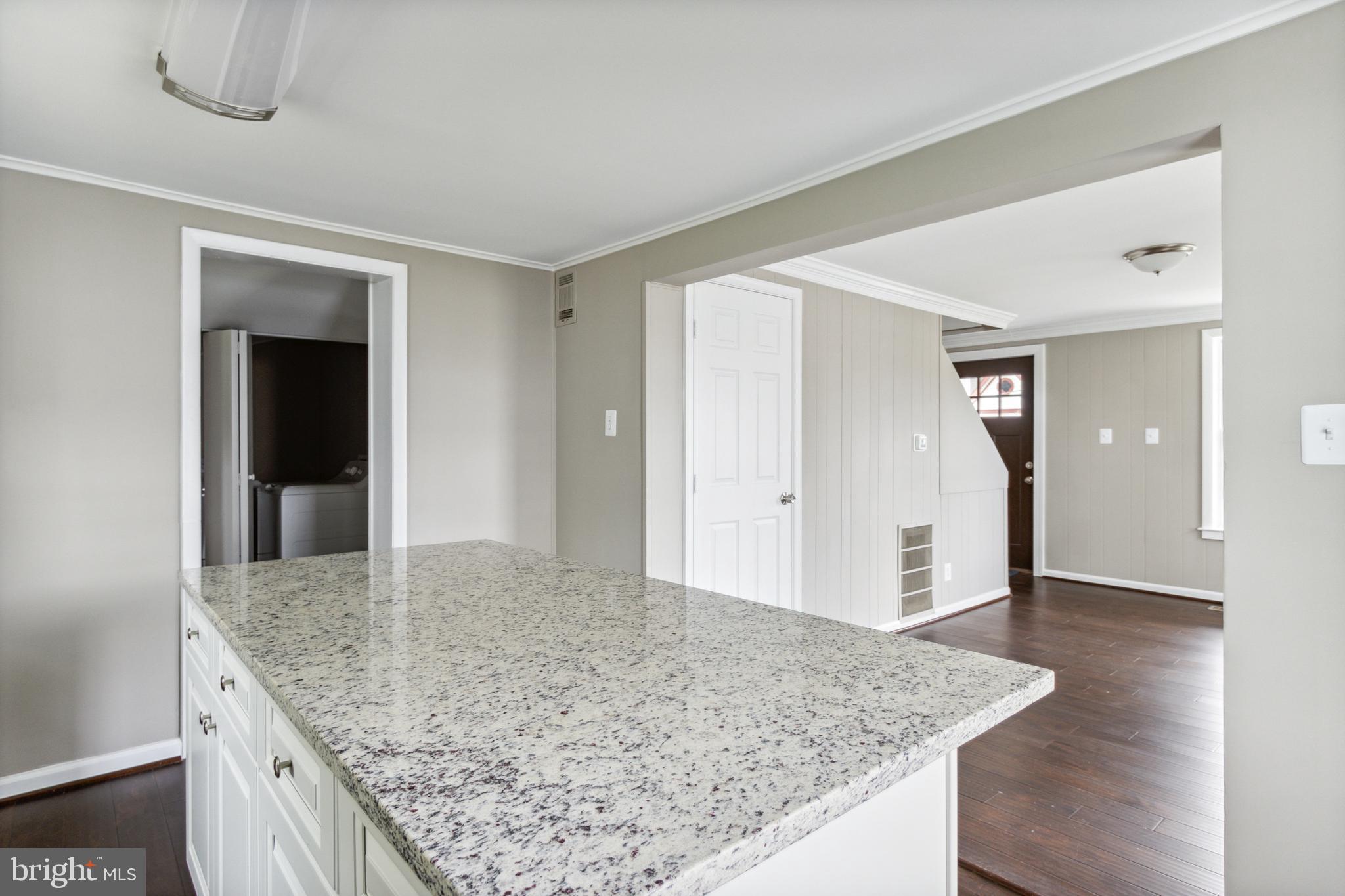 BRUNSWICK - Residential