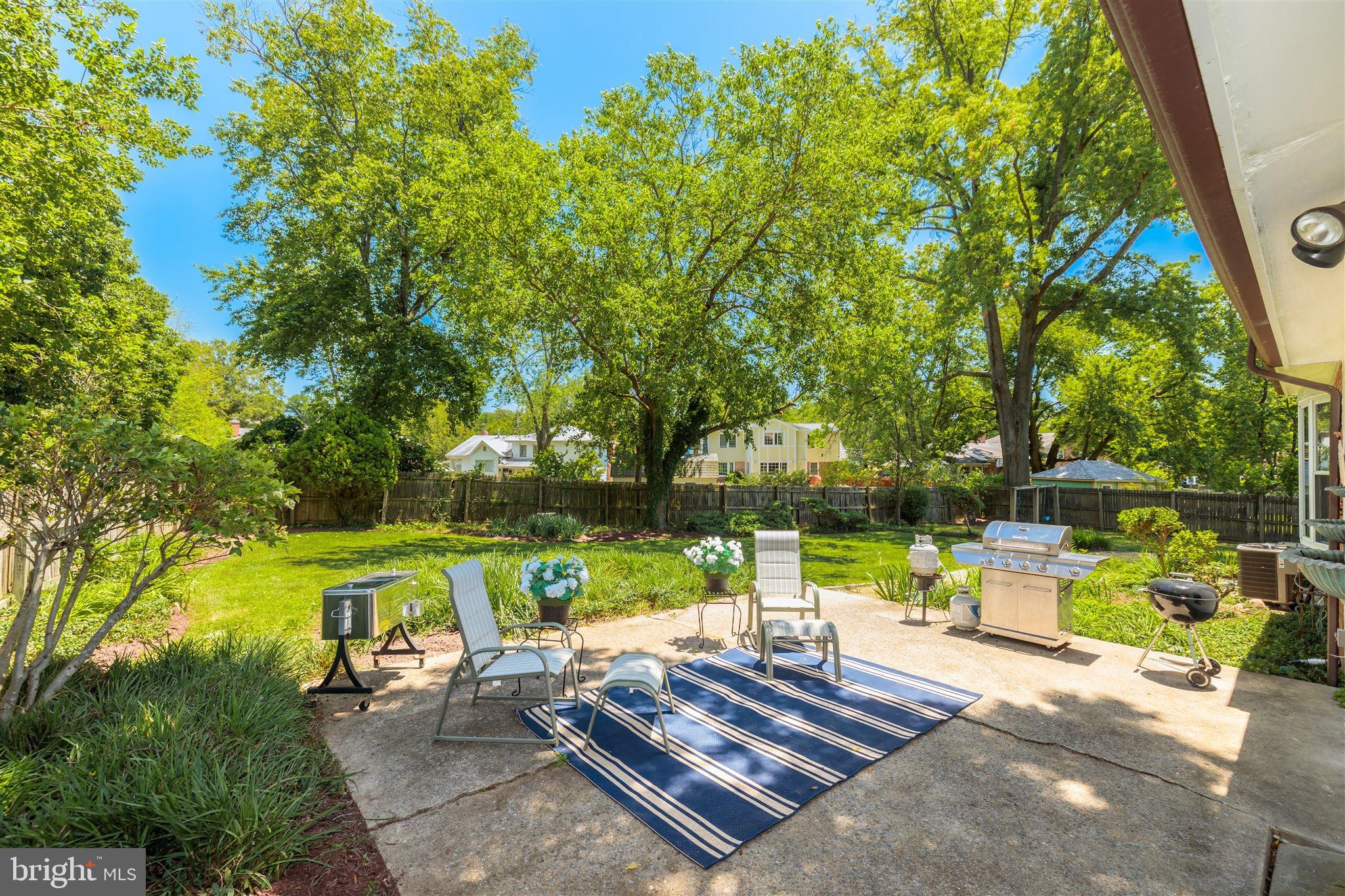 WHEATON VIEW - Residential