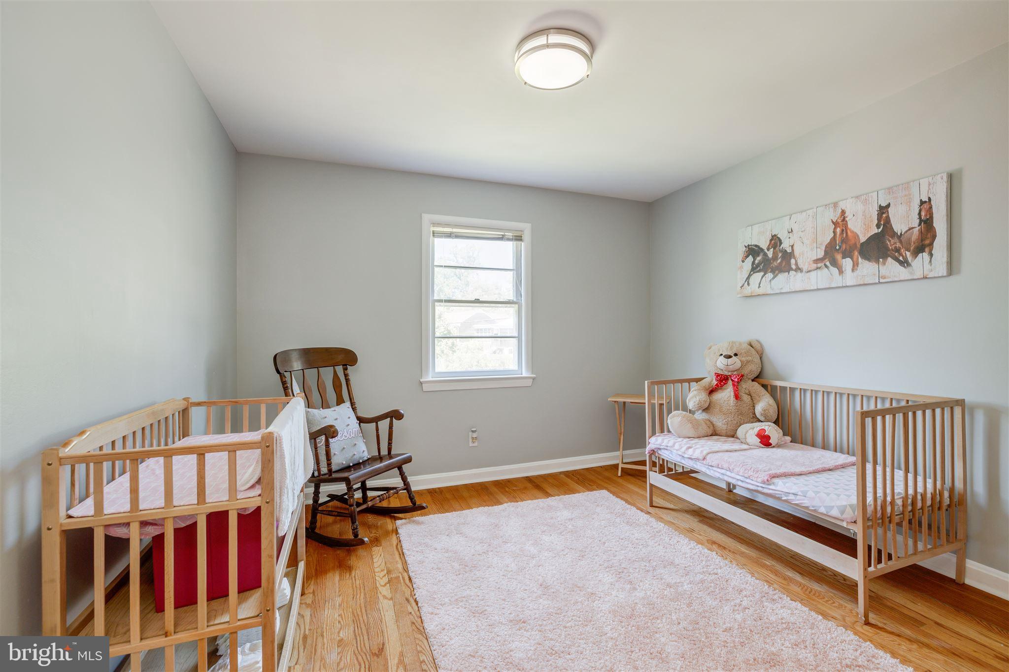 WHEATON VIEW - Residential