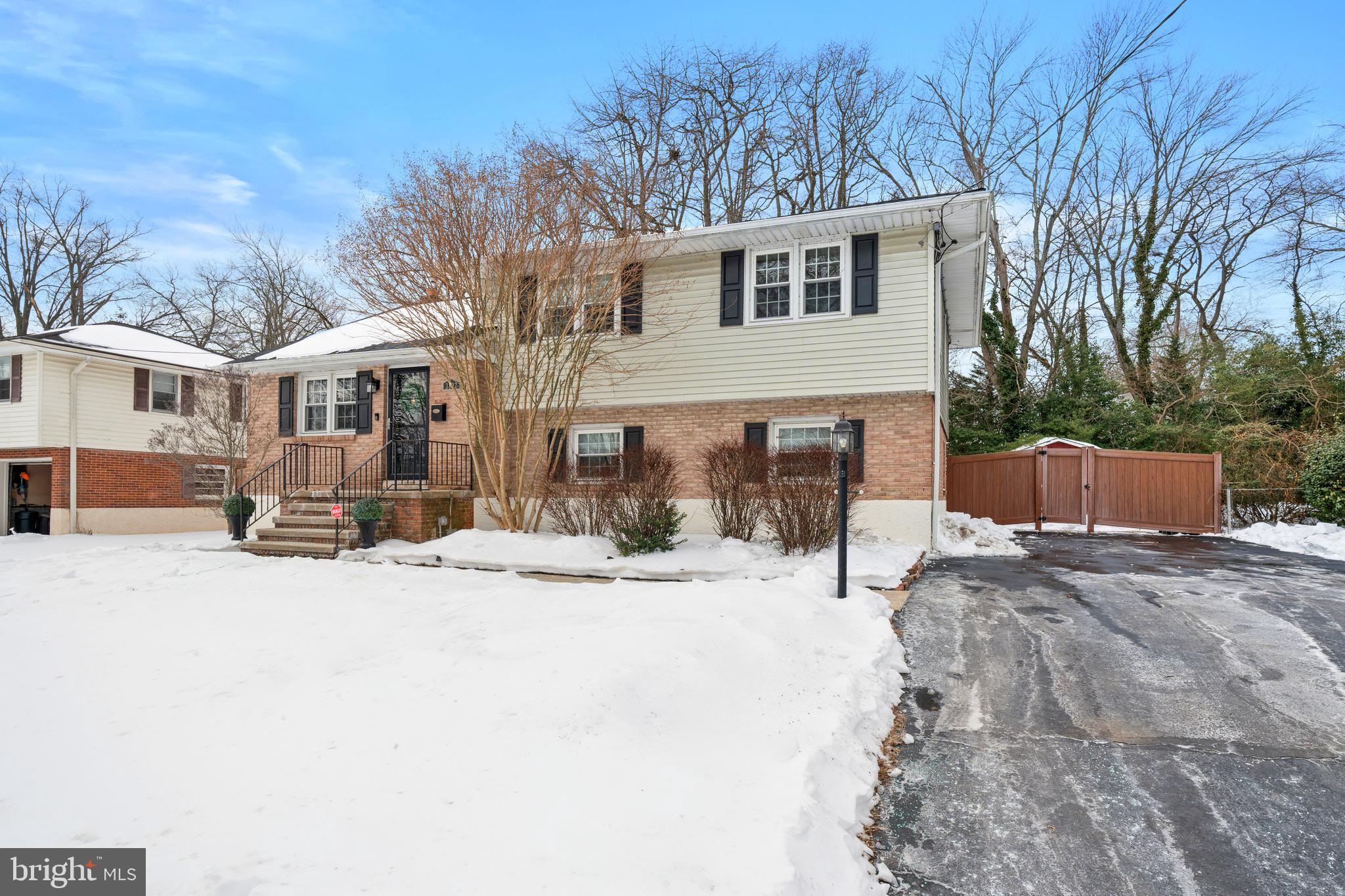 3802 BROOKFIELD AVENUE