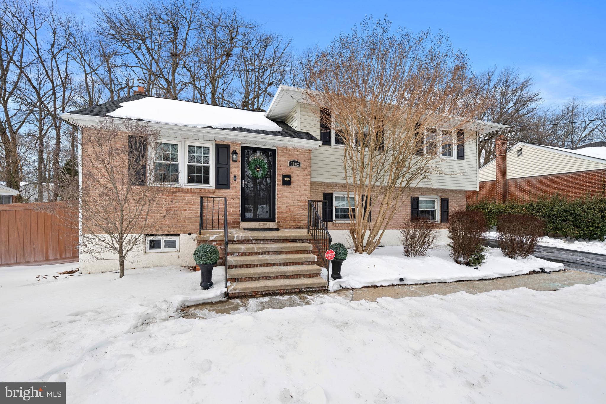 3802 BROOKFIELD AVENUE