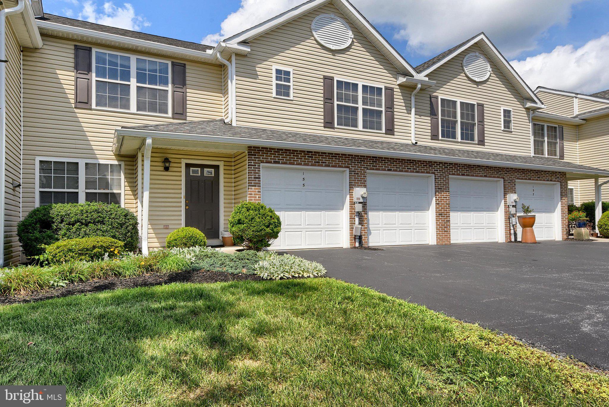 155 PEREGRINE LANE