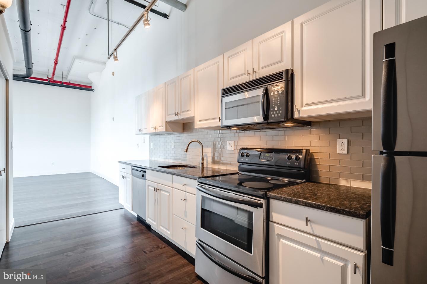 NORTHERN LIBERTIES - Residential Lease