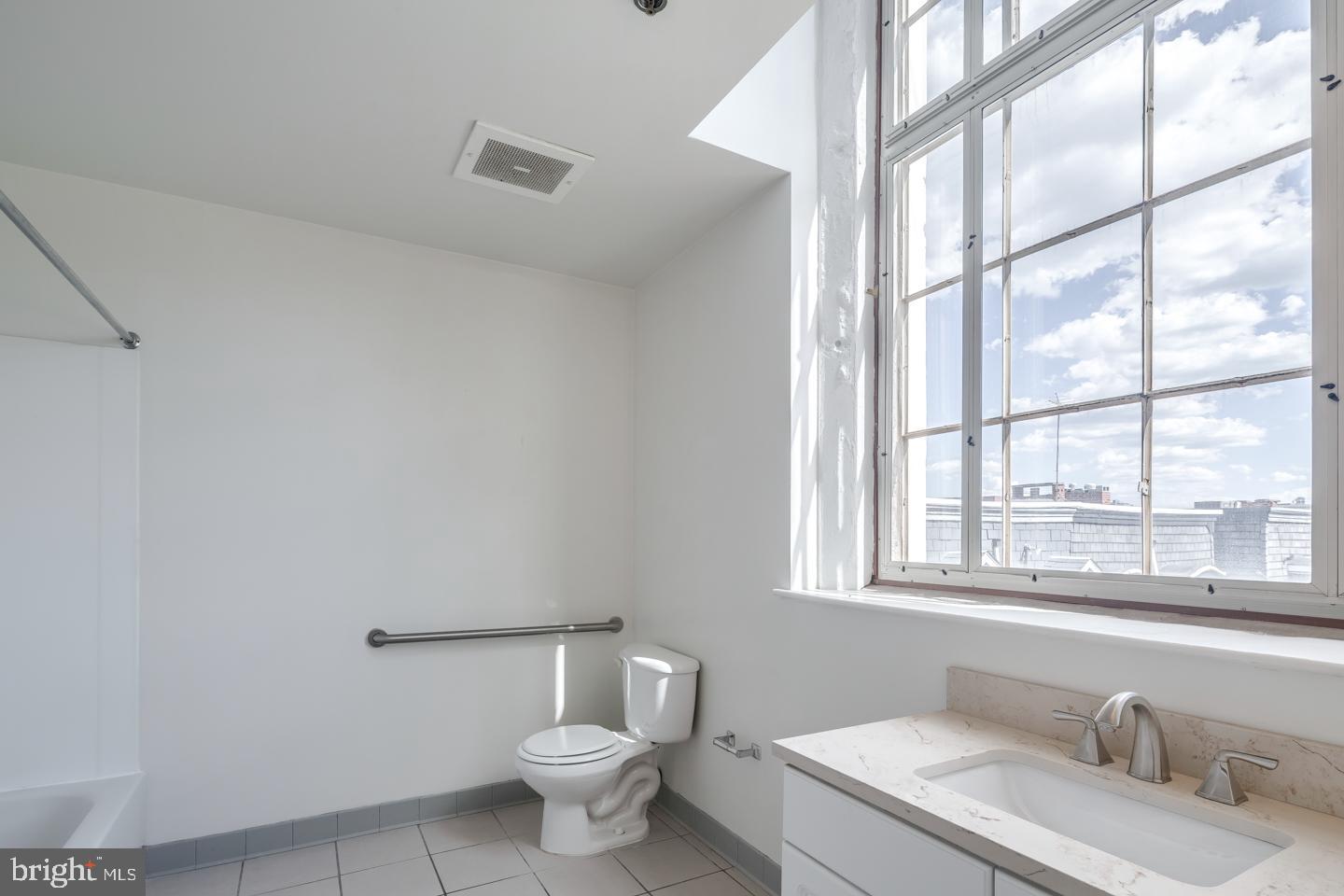 NORTHERN LIBERTIES - Residential Lease